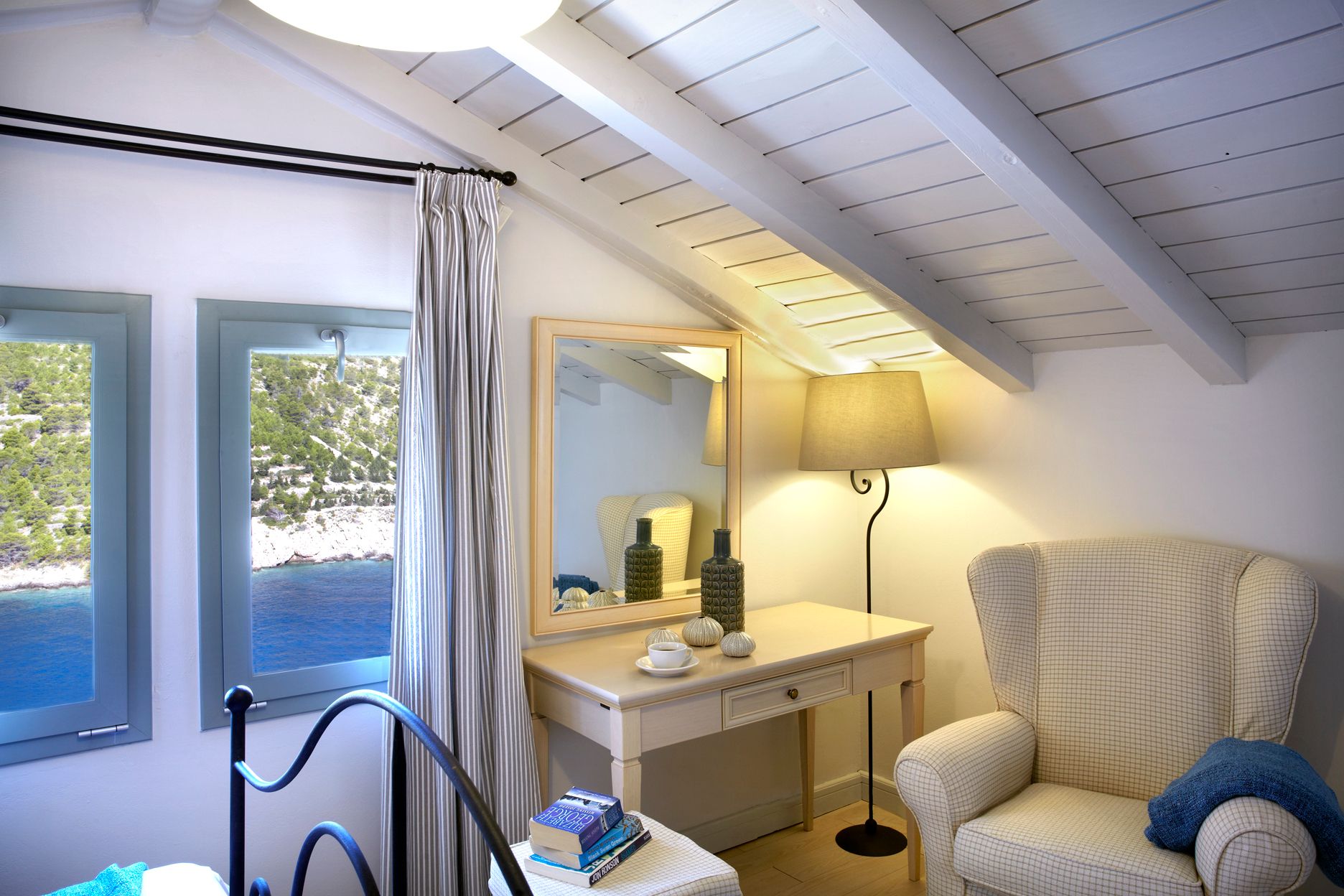 Villa Nicolis | 3 Bedroom Villa