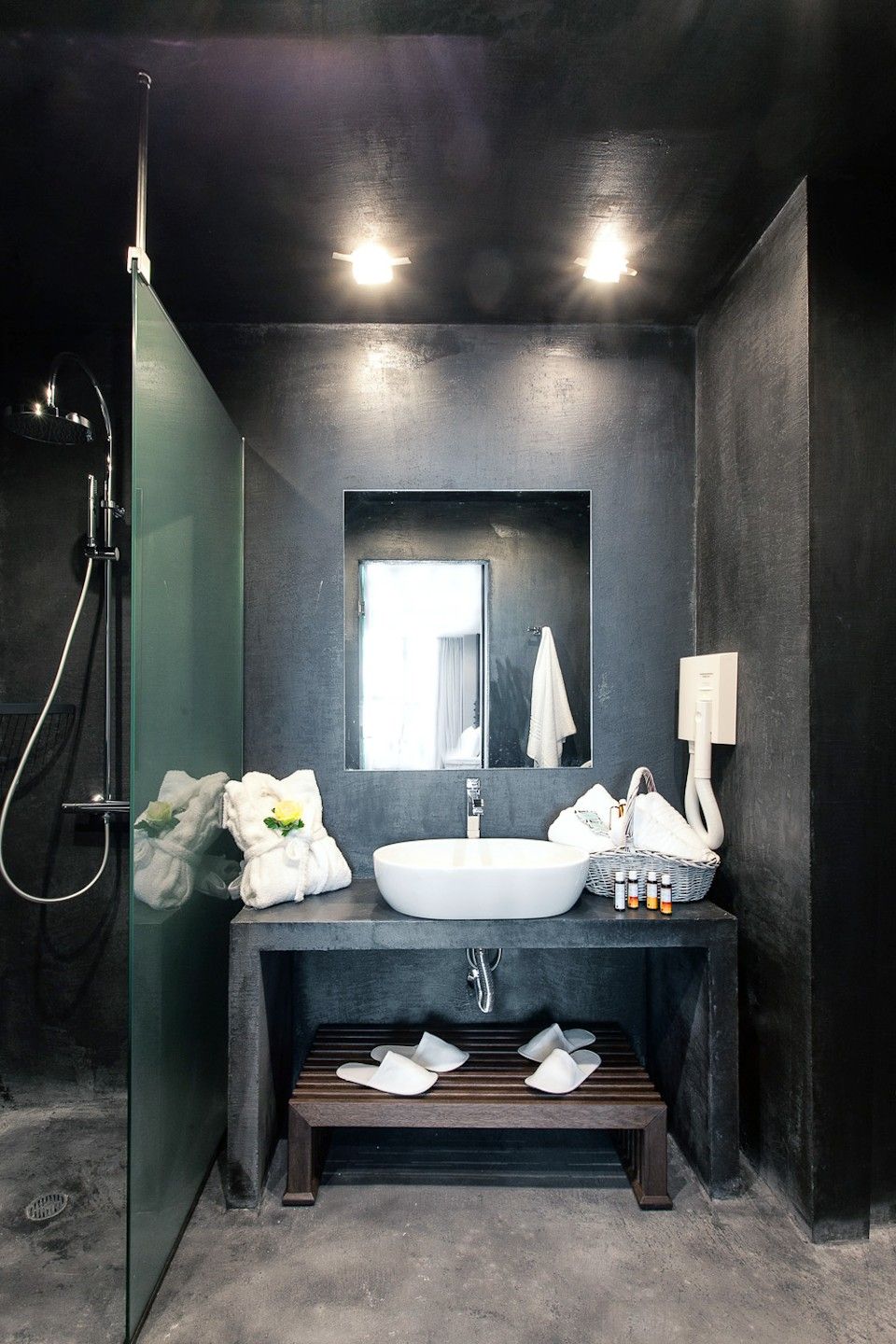 Emerald Suite 