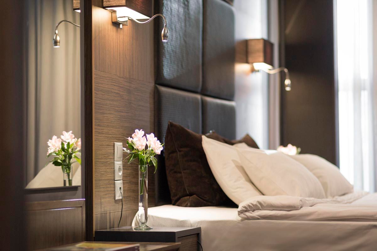 Emerald Suite 