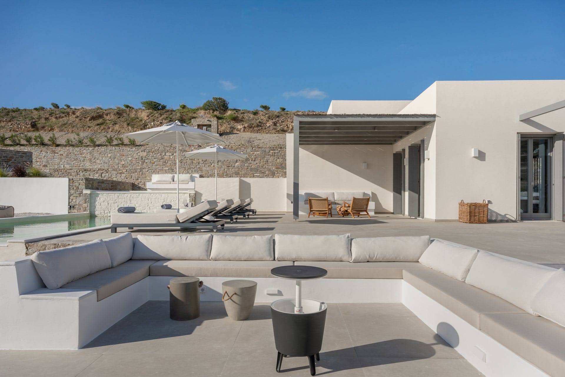 Amphitrite Villa