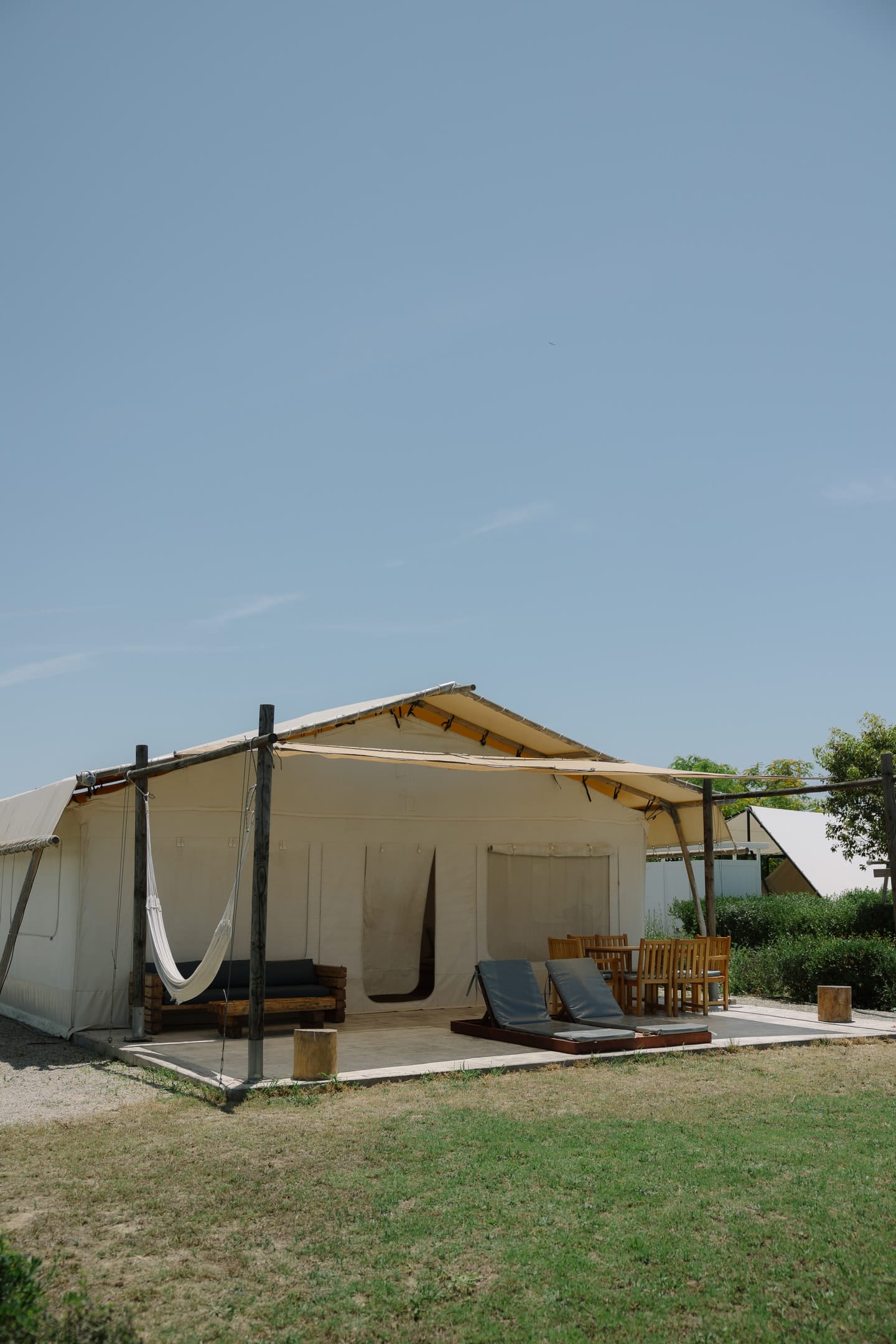 Villa Tent