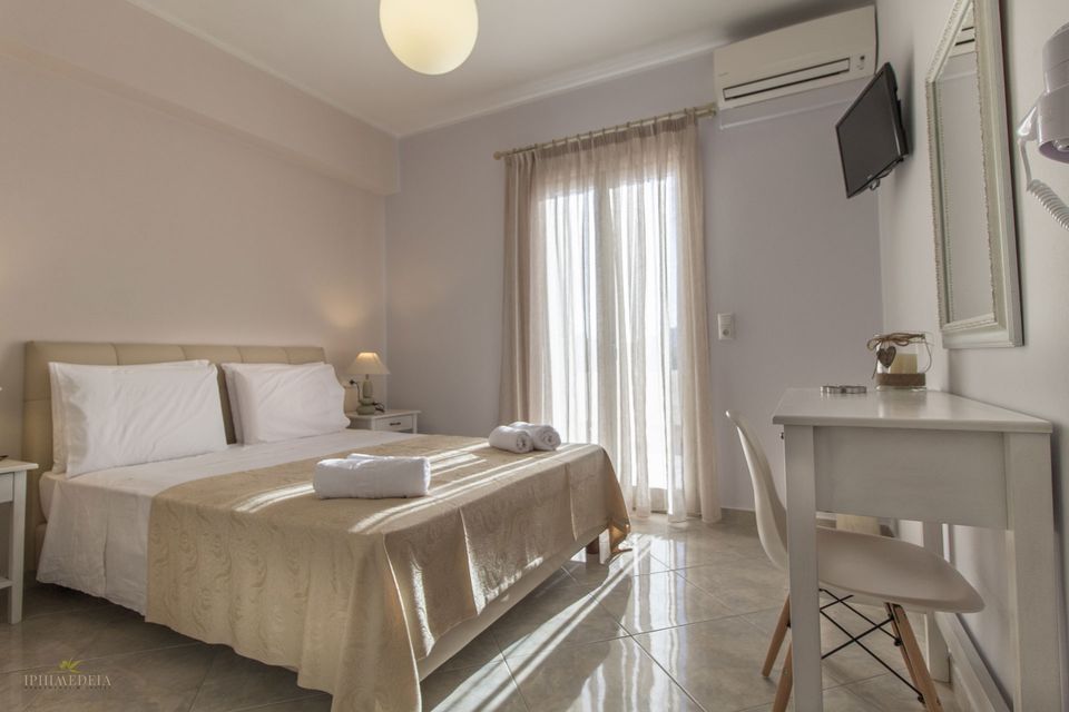 Deluxe Apartment II
