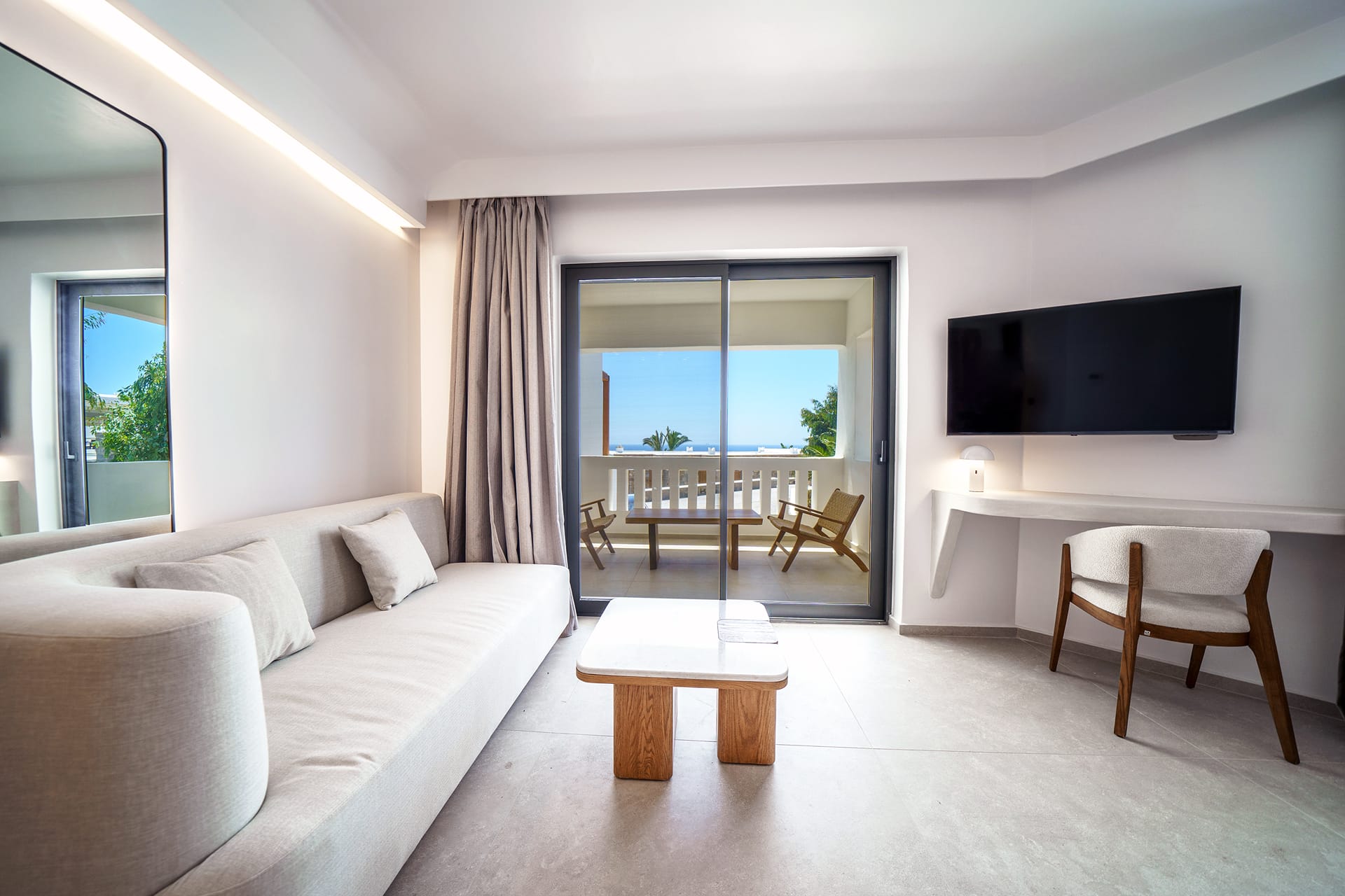 Accessible Premium Room with Balcony &amp; Sea View
