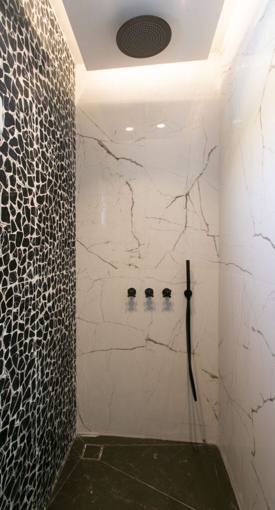 Black Marble Suite Design for Two