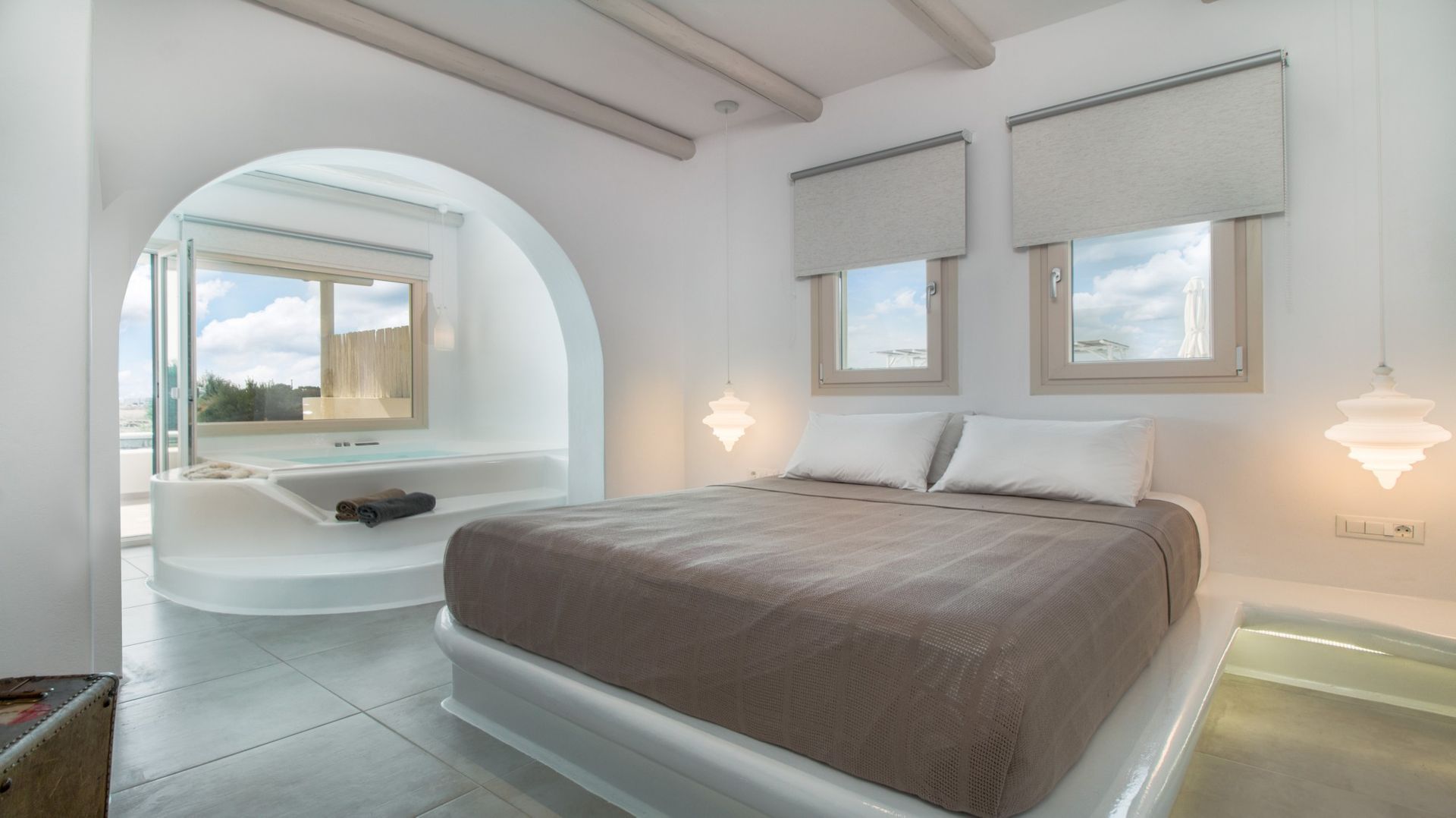 Luxury Villa with Private Hot Tub