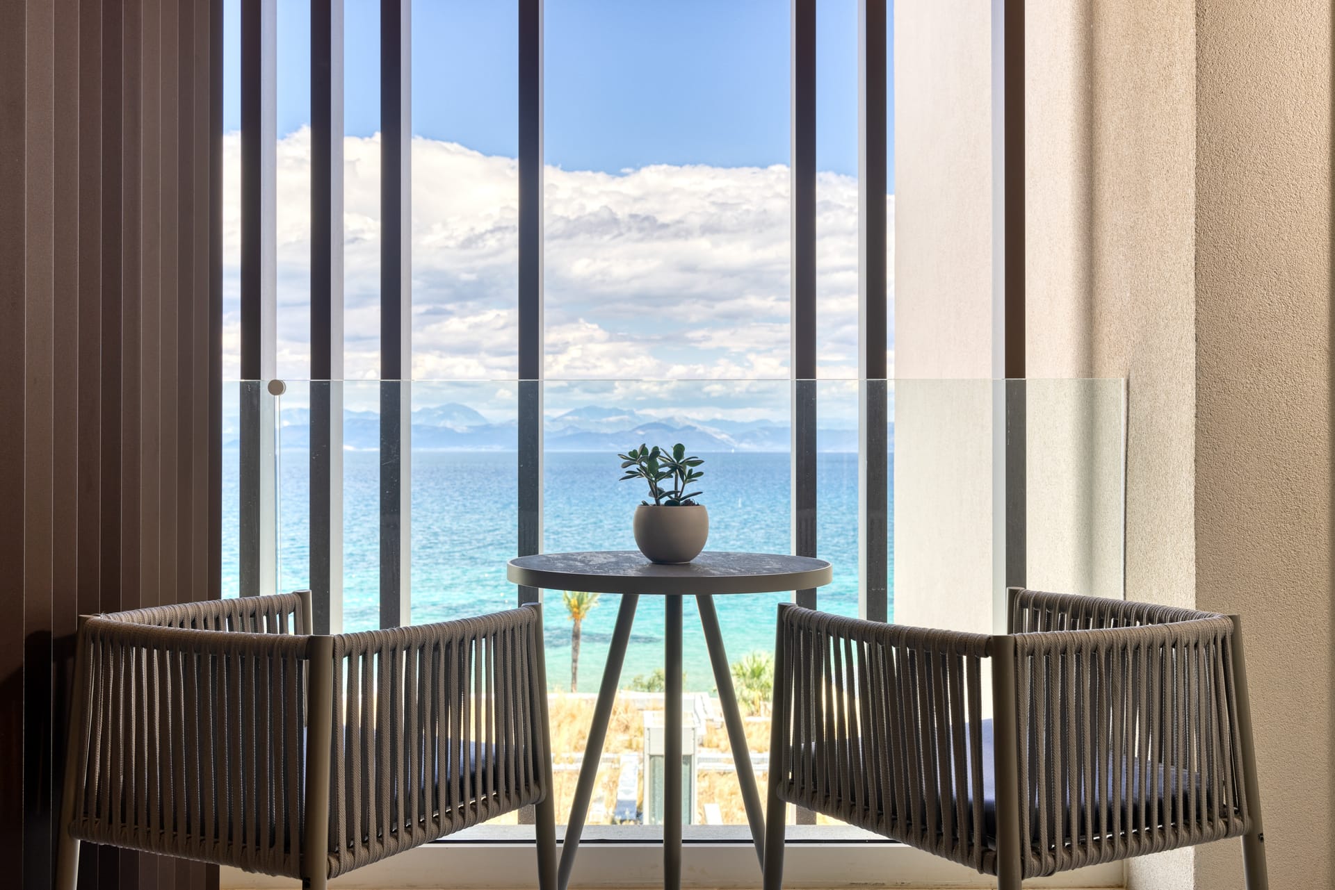 Opal Suite Sea View