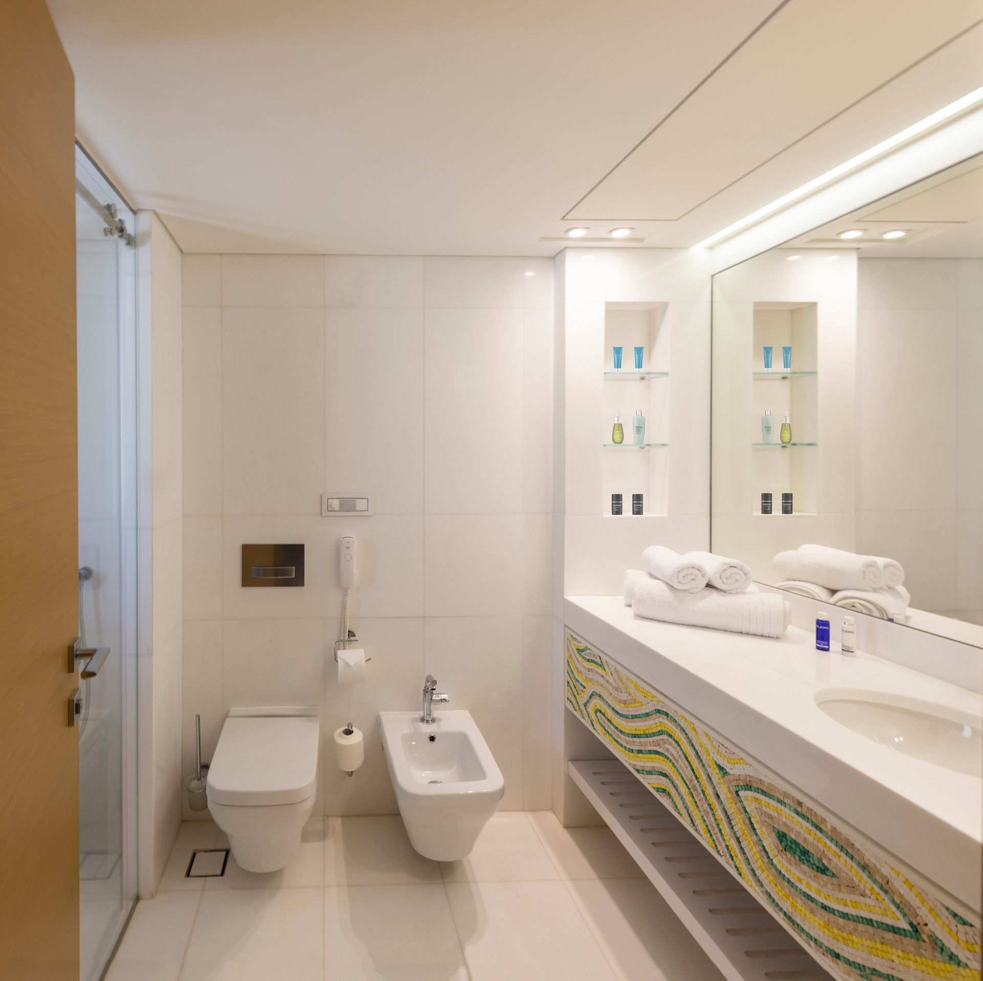 Emerald Retreat Sea View