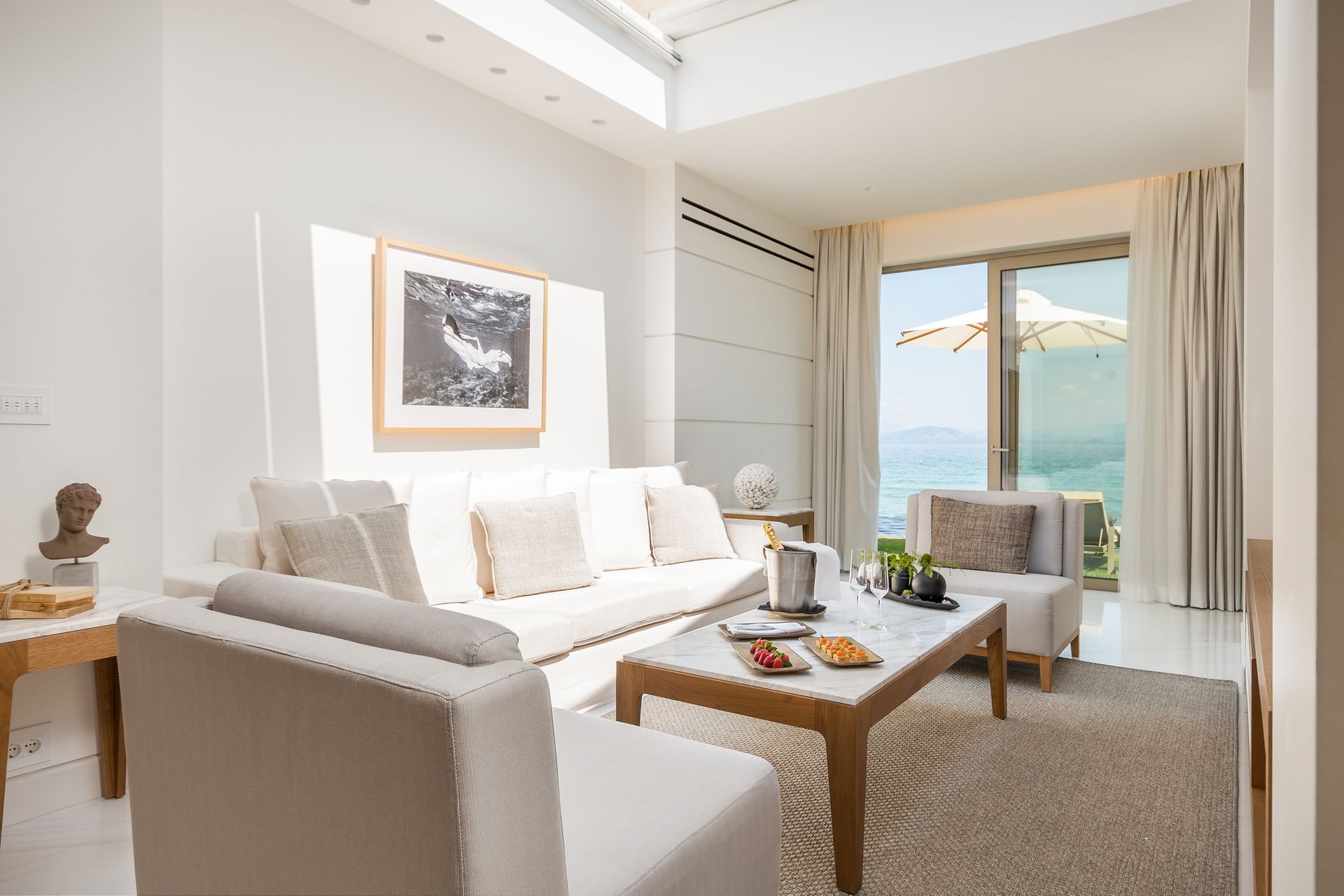 Grand Pavilion Waterfront with Private Pool