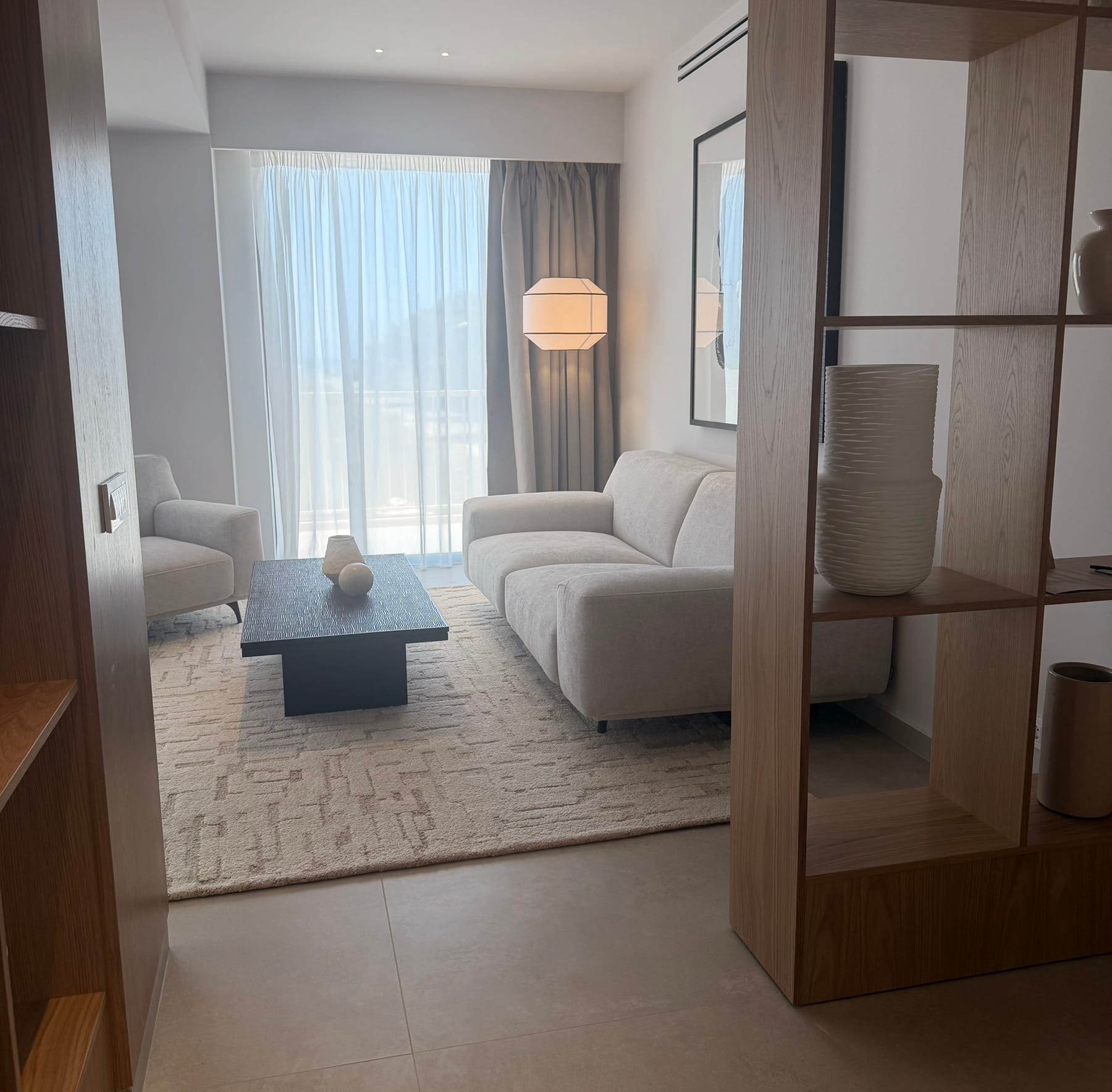 Akrotiri Suite