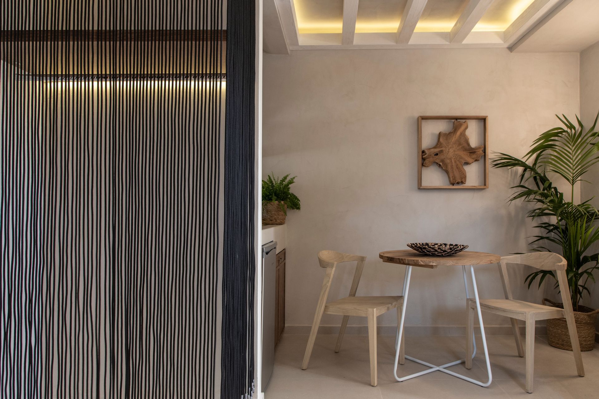 Breeze Suite Outdoor Plunge Pool Sea view