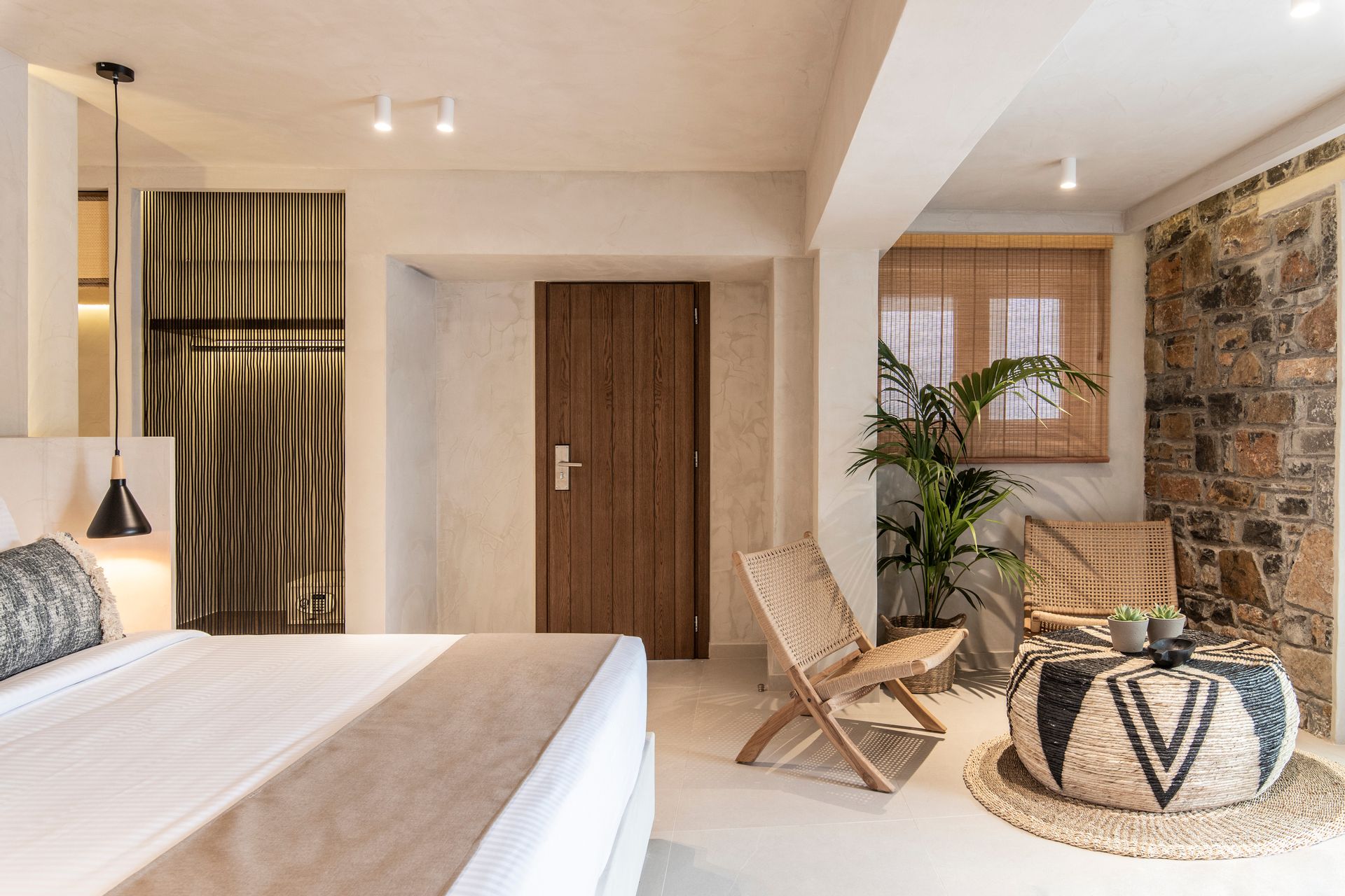 Privilege Suite Private Pool