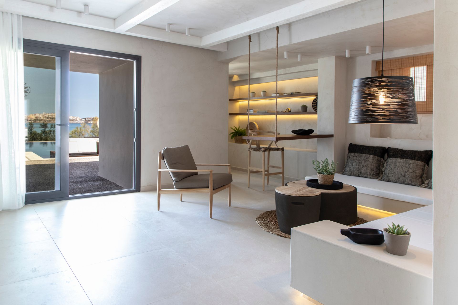 Unique Suite with Private Pool