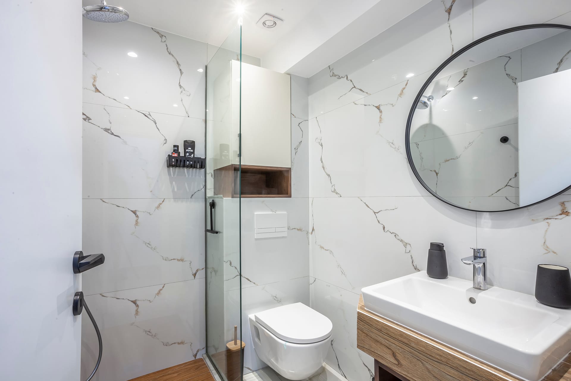Timeless Luxury Apartment