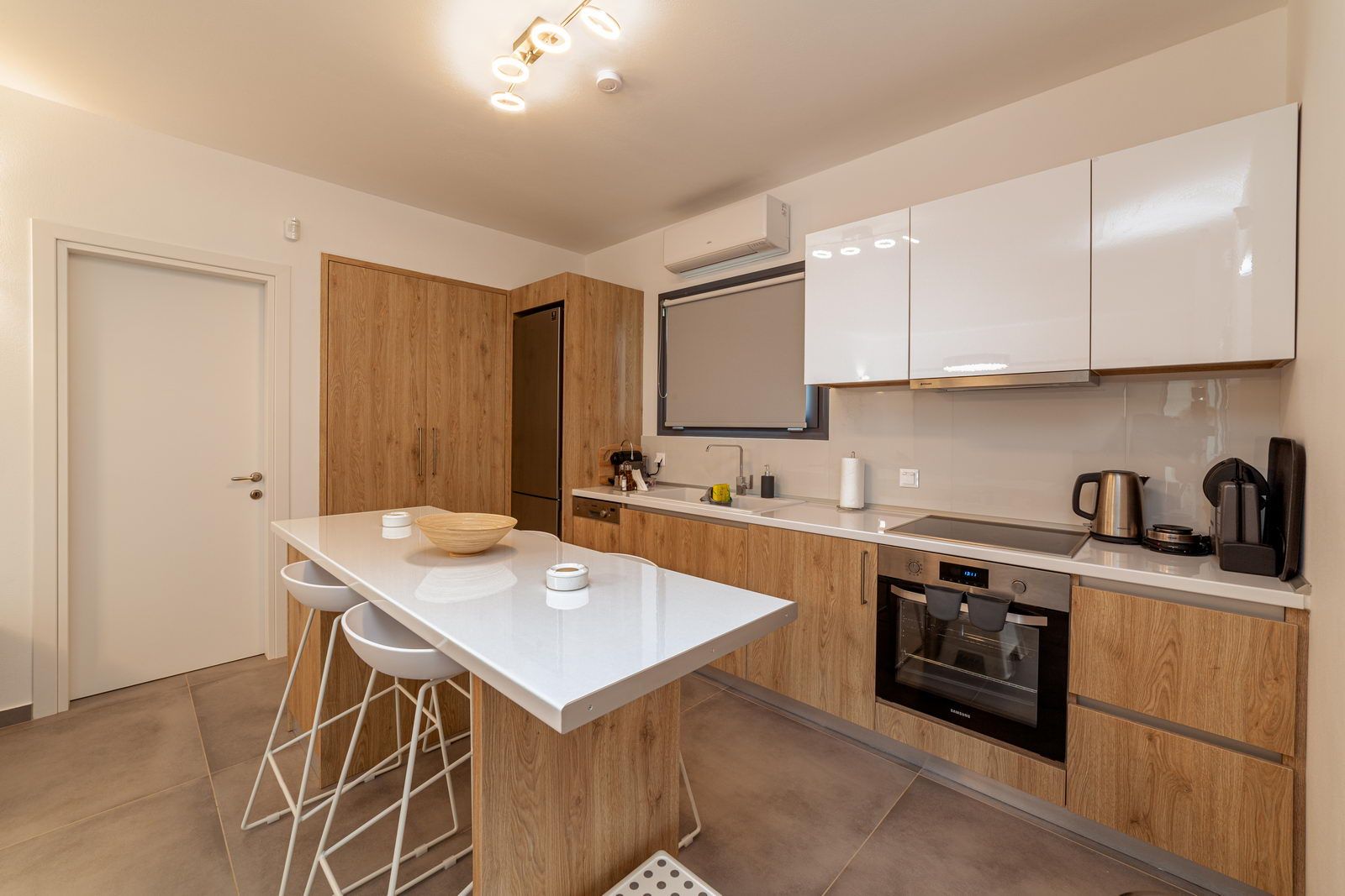 Villa Sunset with Garden &amp;  Sea View