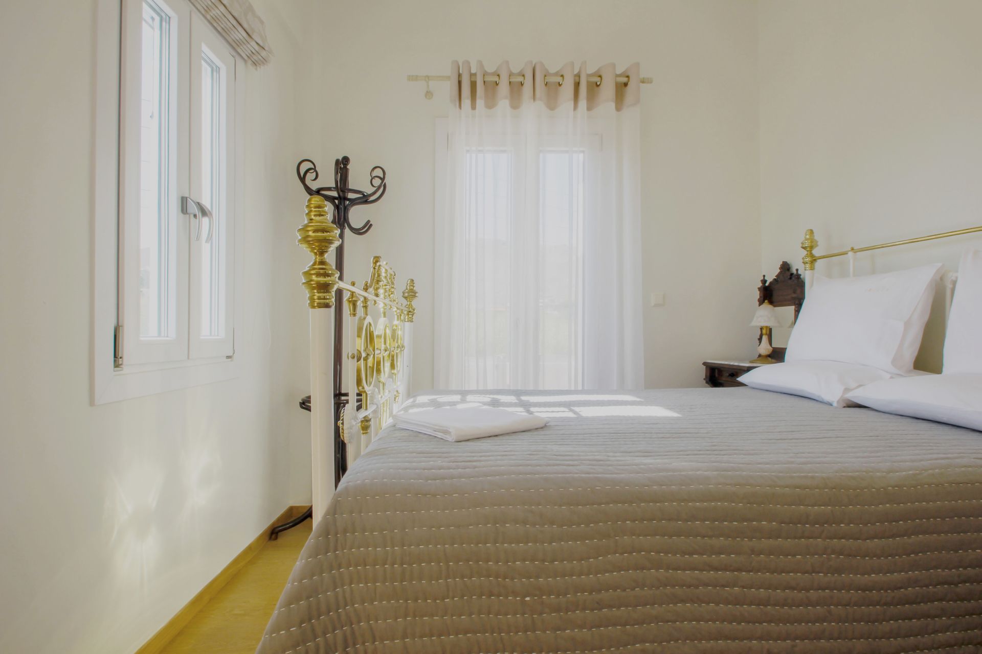 Double Room  Mountain View