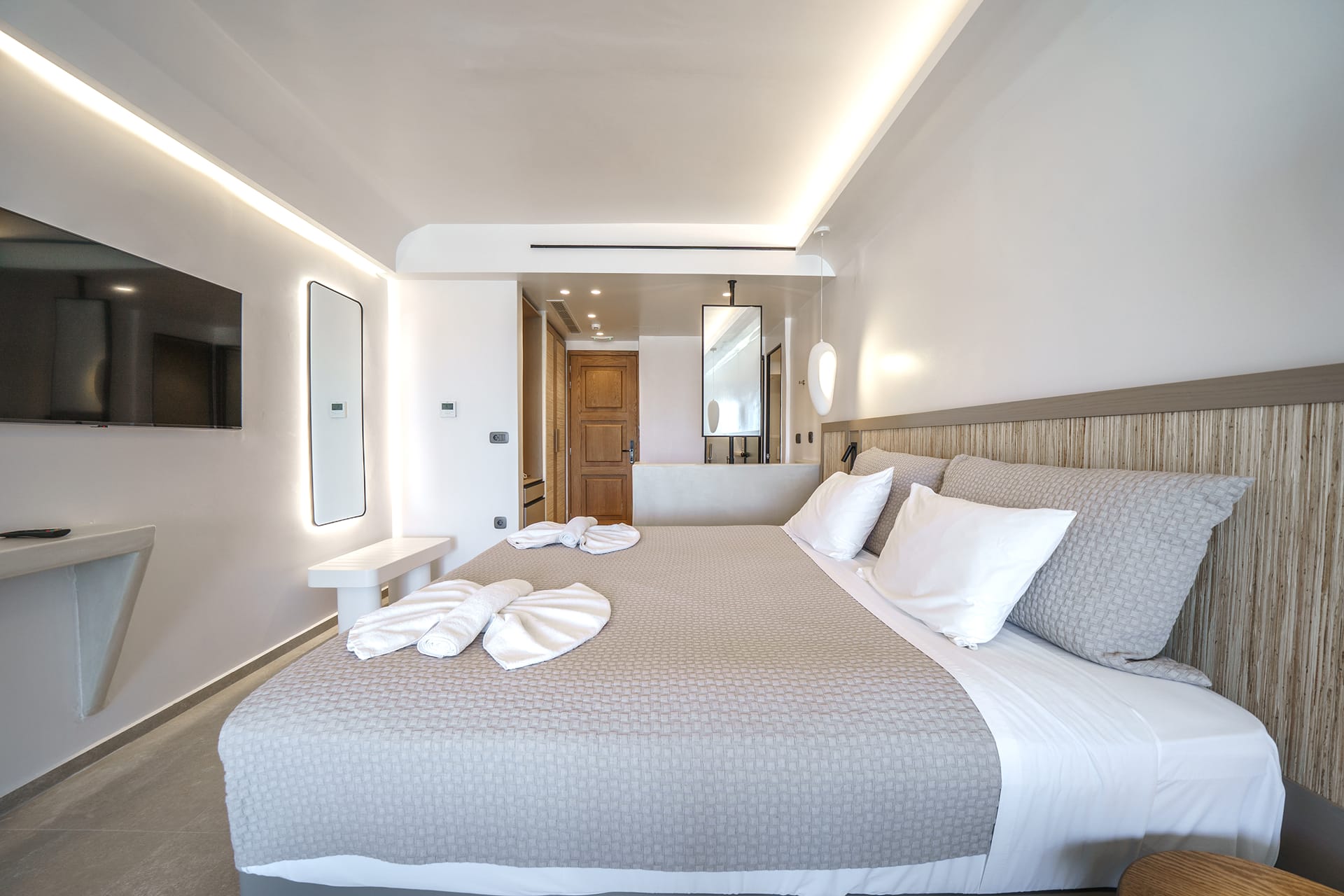 Aegean Junior Suite with Terrace & Sea View