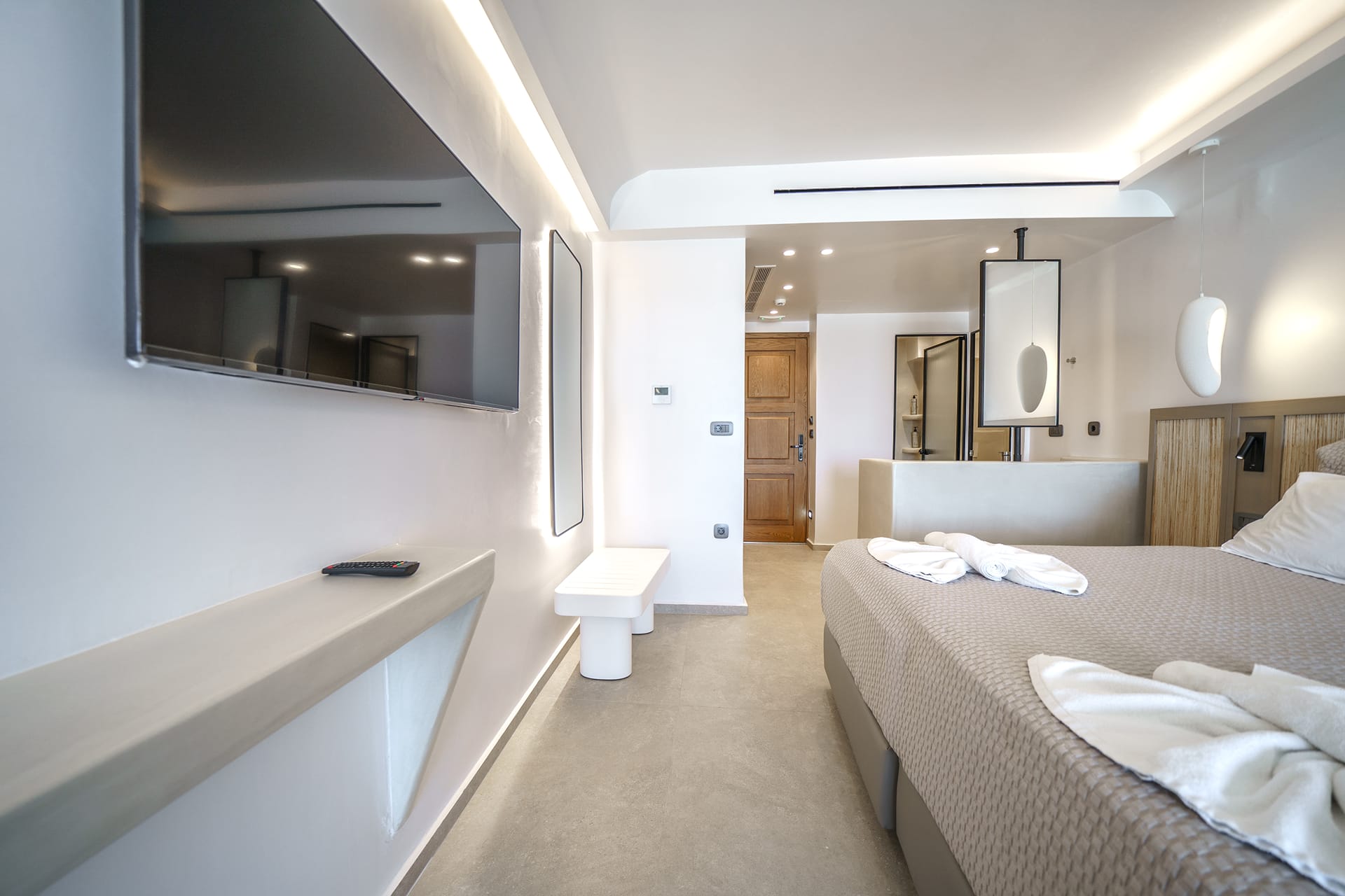 Aegean Junior Suite with Terrace &amp; Sea View