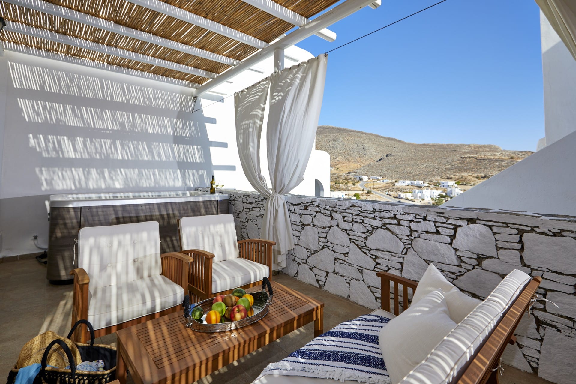 Family Suite with Side Sea View & Private Outdoor Air Jetted Tub