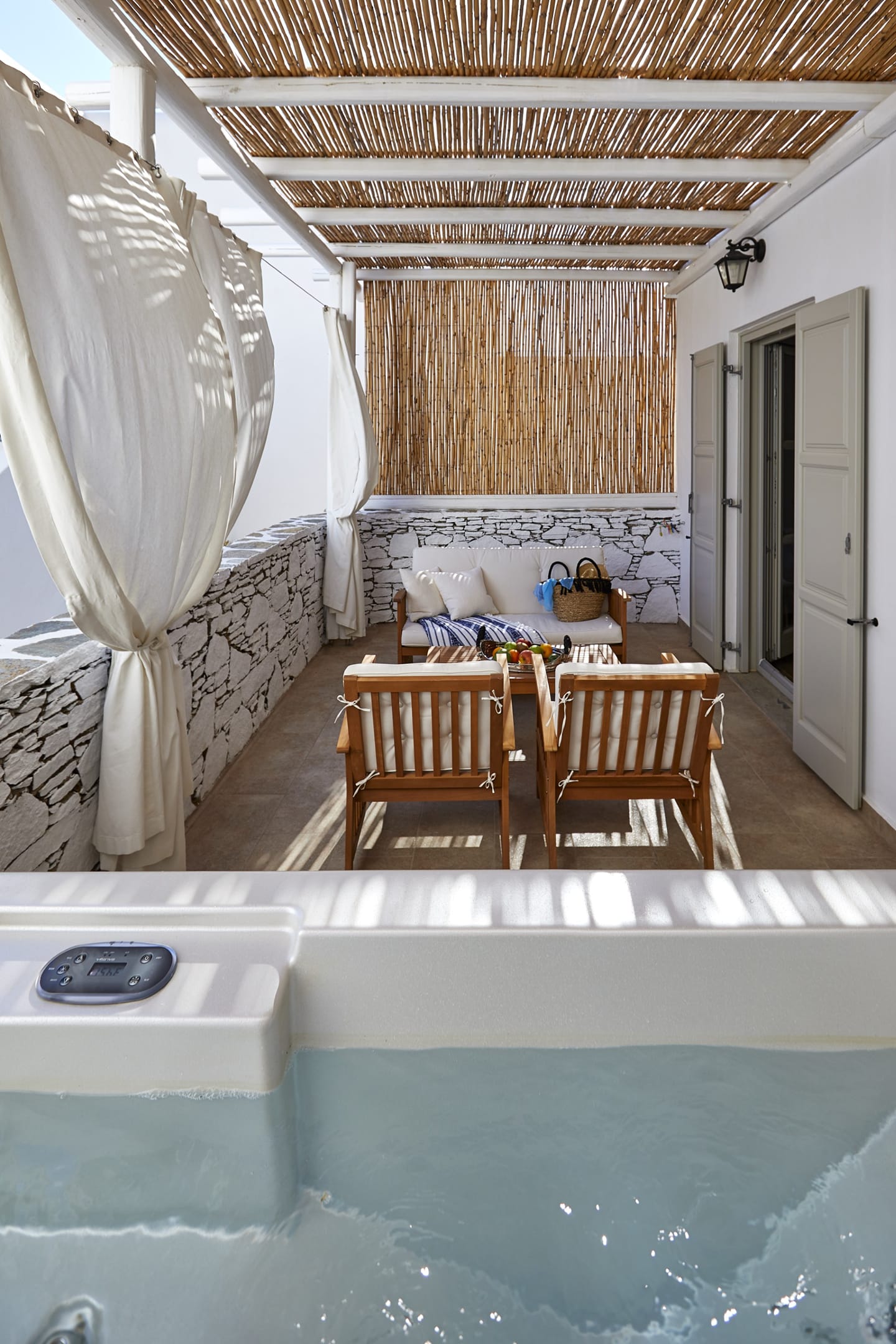Family Suite with Side Sea View & Private Outdoor Air Jetted Tub