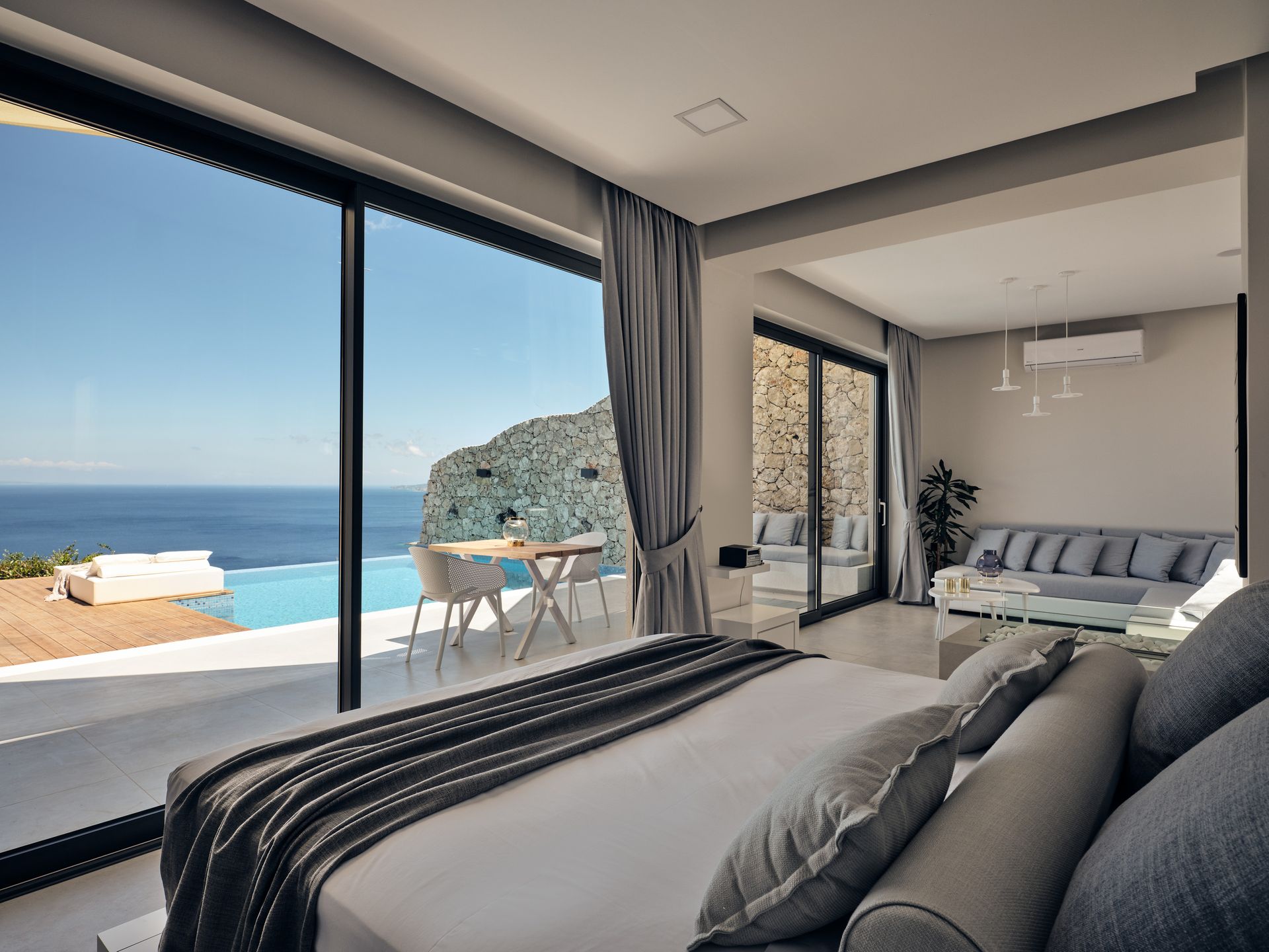 Emerald Cave Suites 2-3 persons