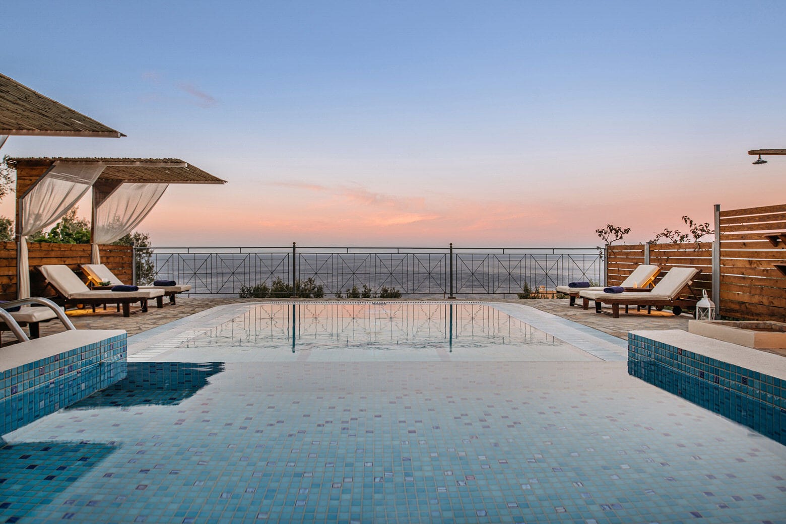 Emerald Villa Superior 2-6 persons