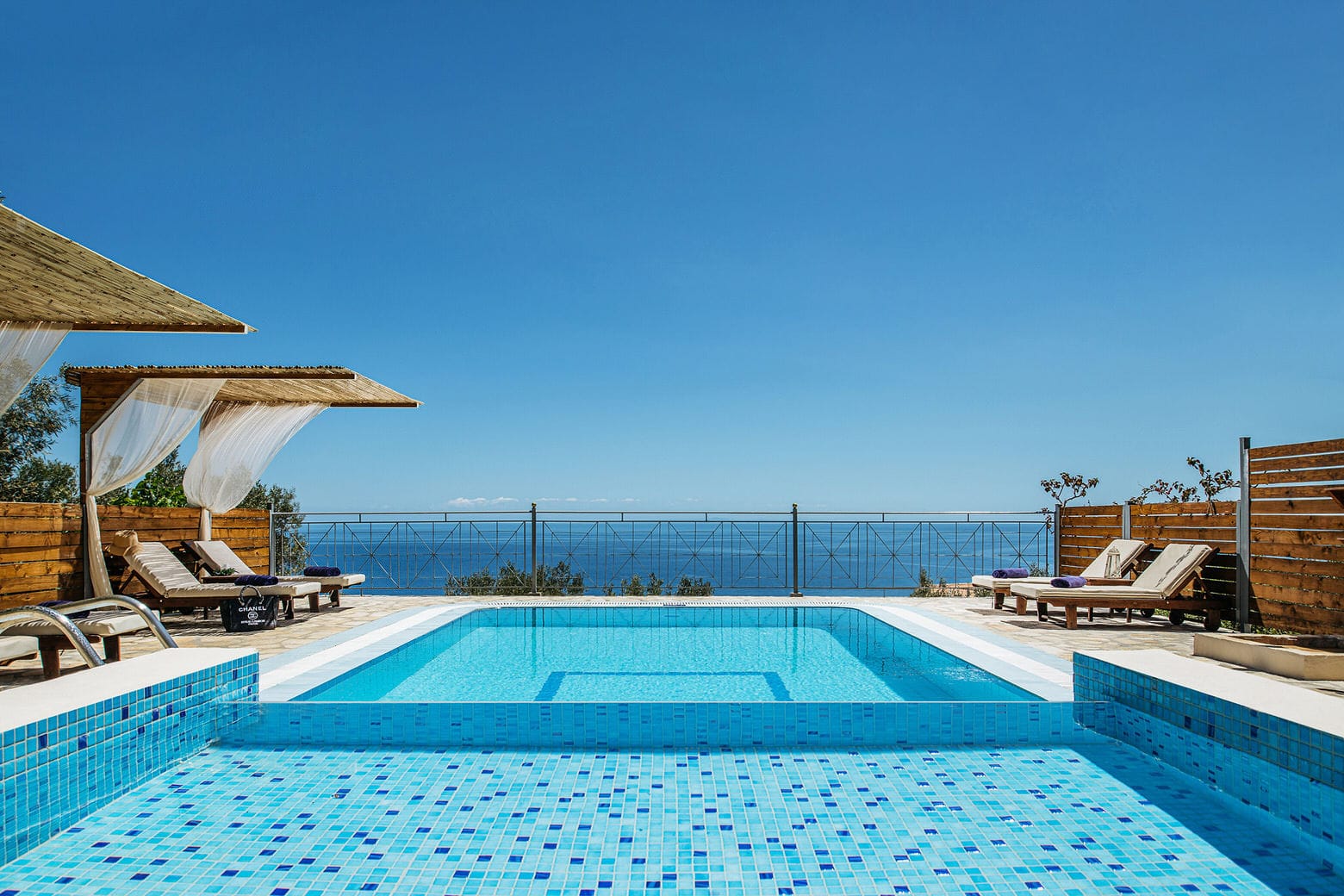 Emerald Villa Superior 2-6 persons