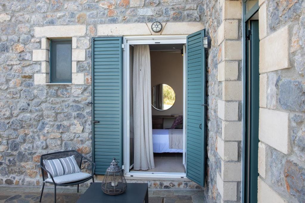 Platinum Villa with Guest Room and Private Pool