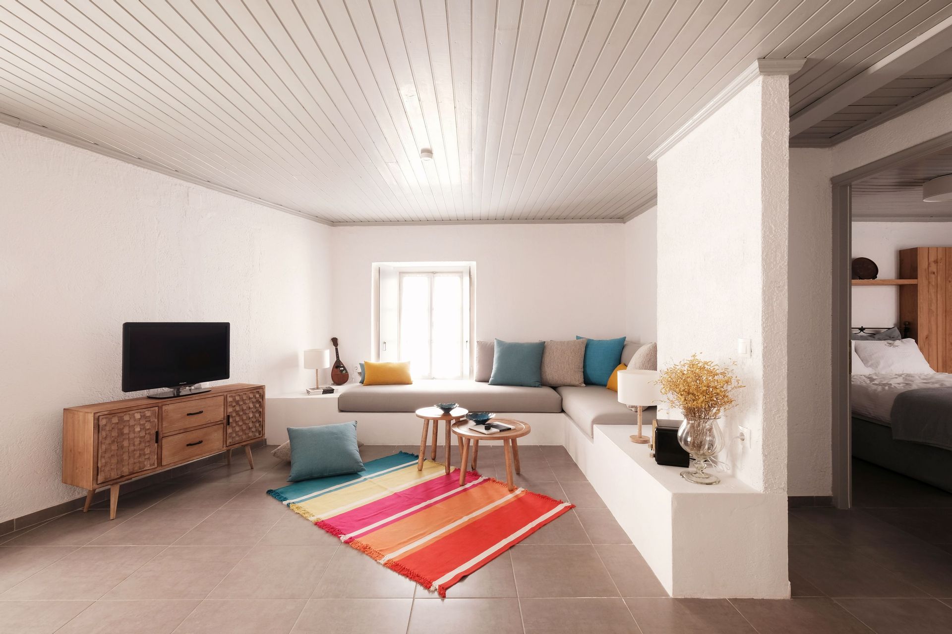 Keresbino Hydra Port House