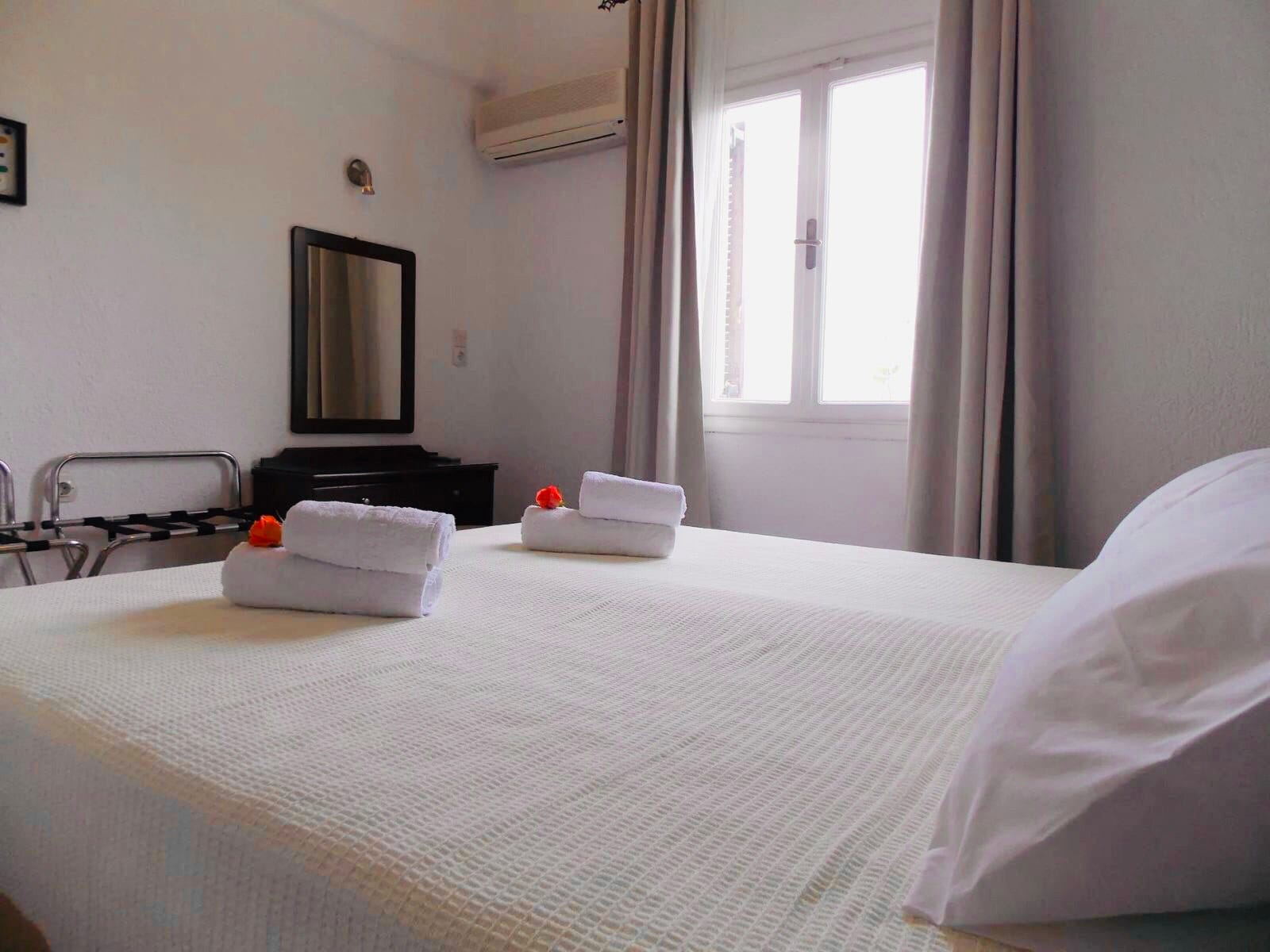 One Bedroom Apartment with Sea View