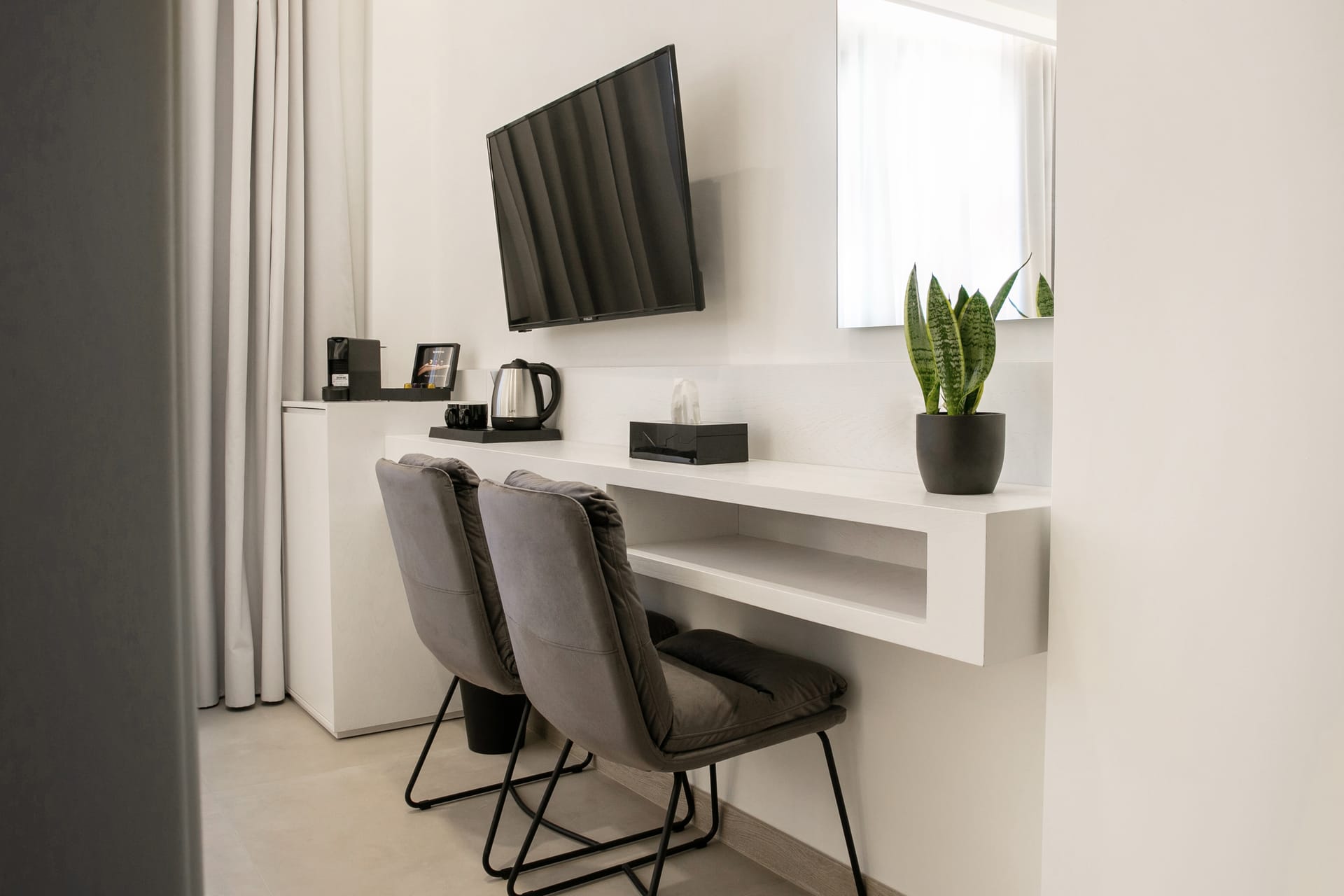 Corner Room