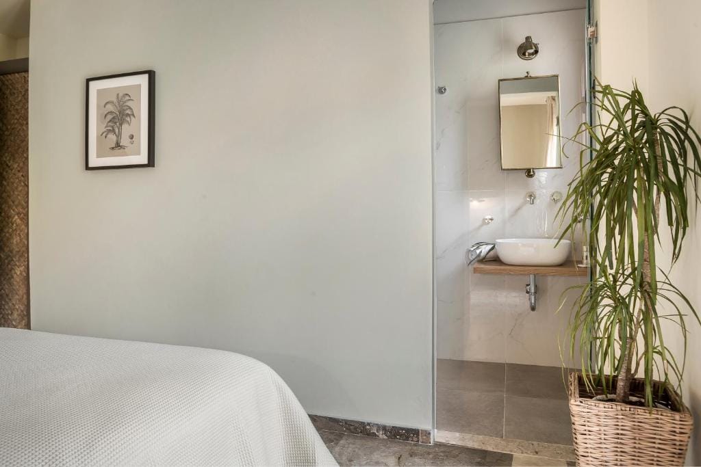 Superior Mountain view