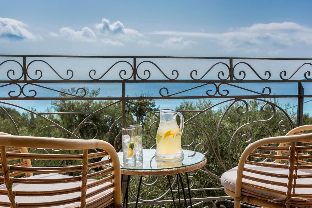 Superior Sea view