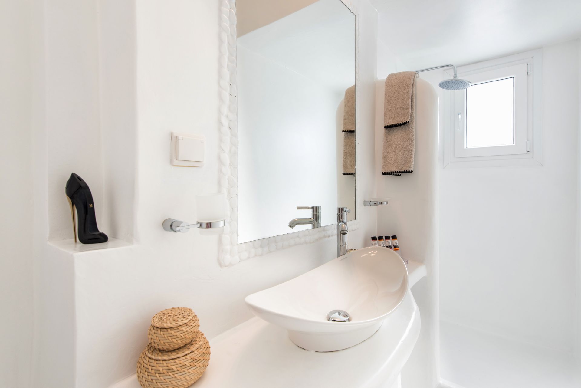 Junior Suite Pool view