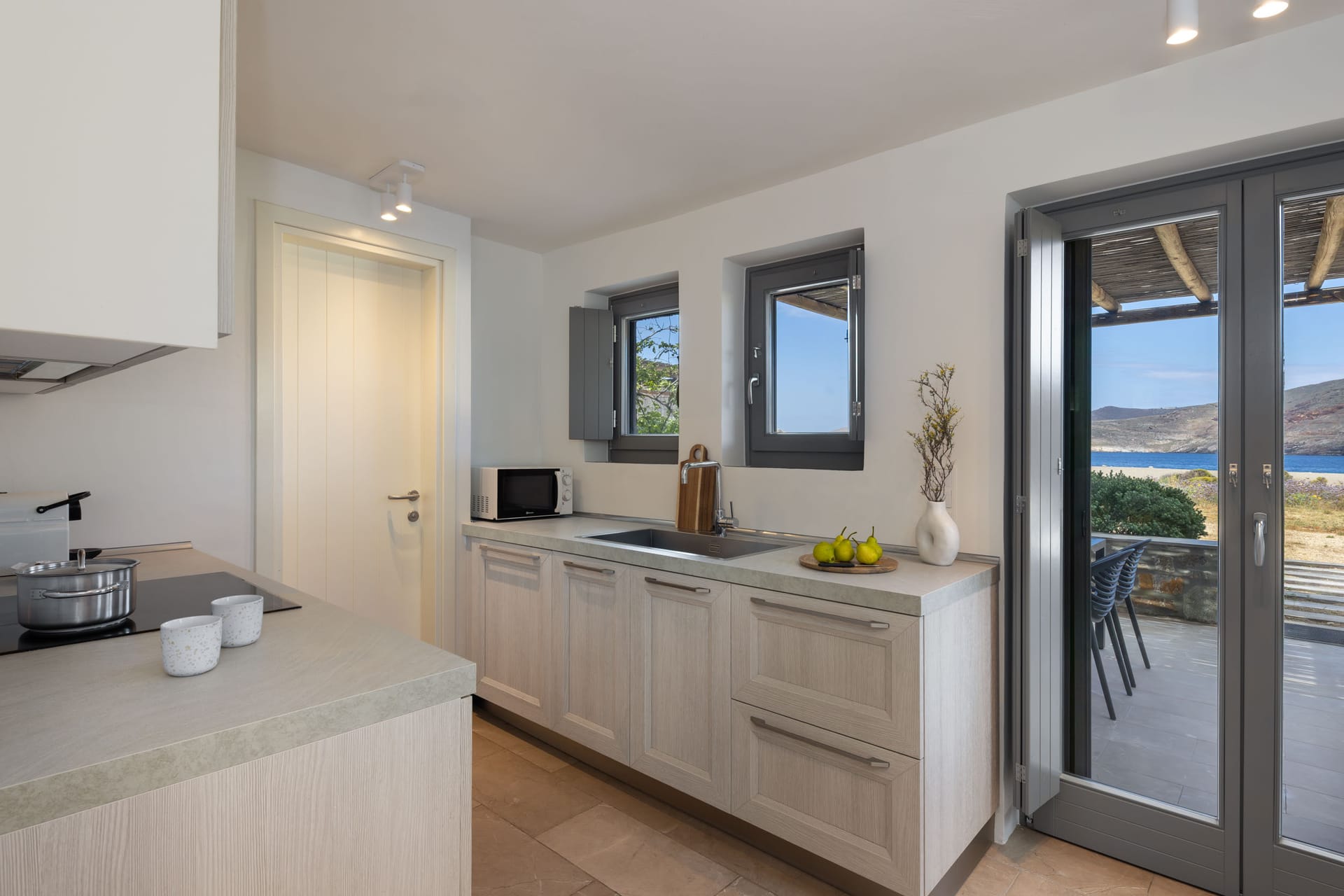 Three Bedroom Beachfront Grand Maisonette - Ammoa Beach Residences