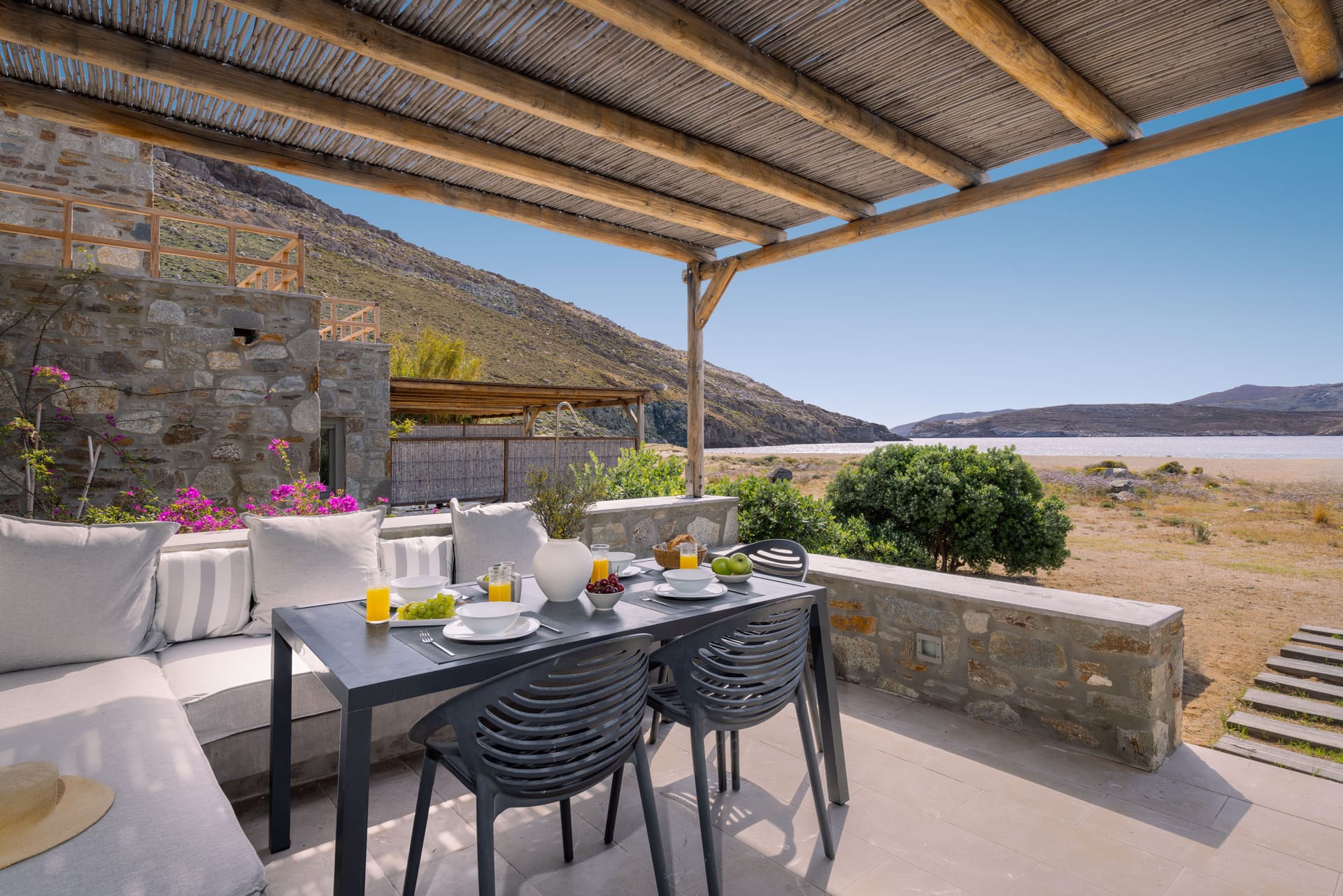 Three Bedroom Beachfront Maisonette - Ammoa Beach Residences