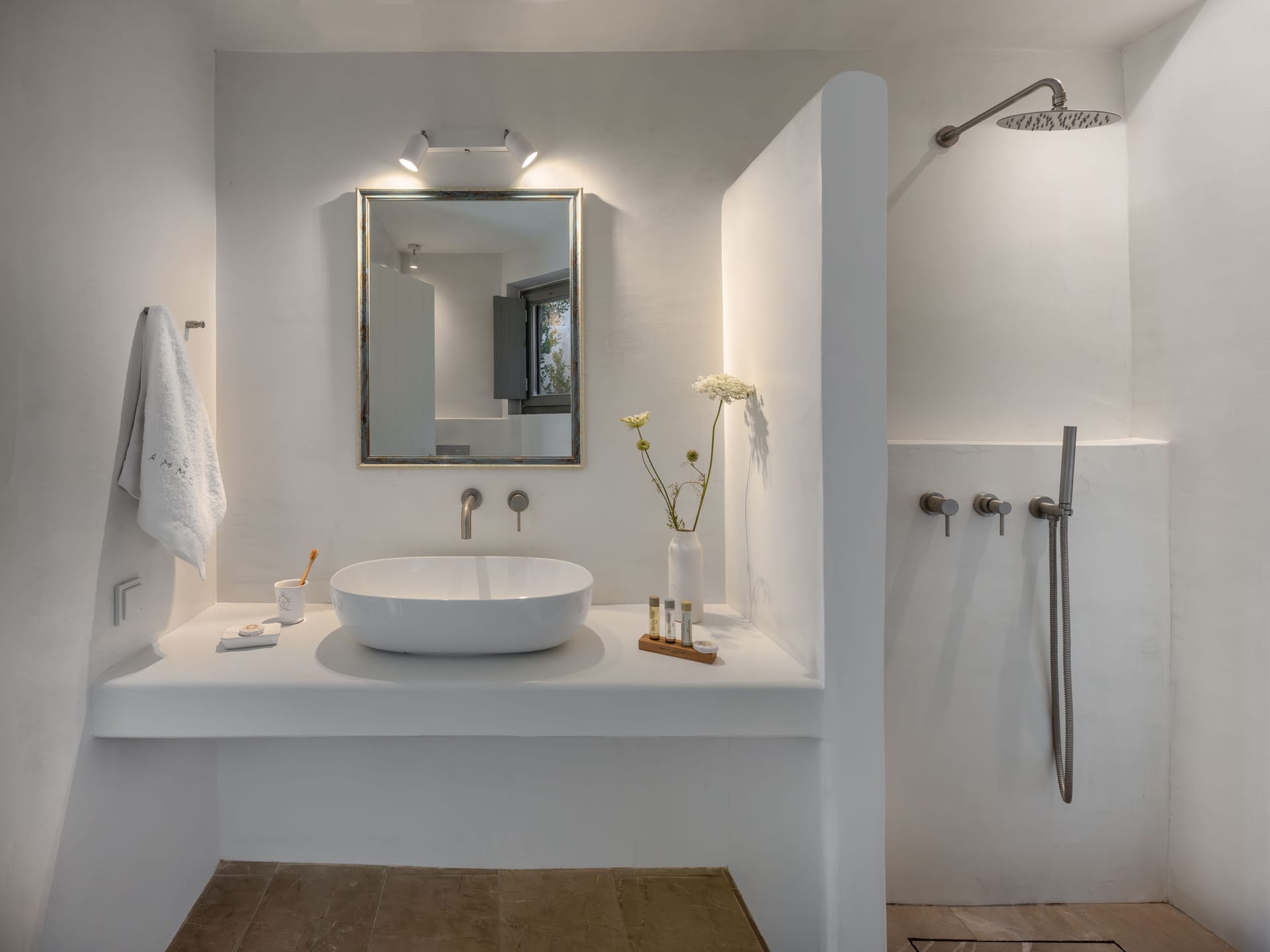 Two Bedroom Beachfront Grand Maisonette - Ammoa Beach Residences