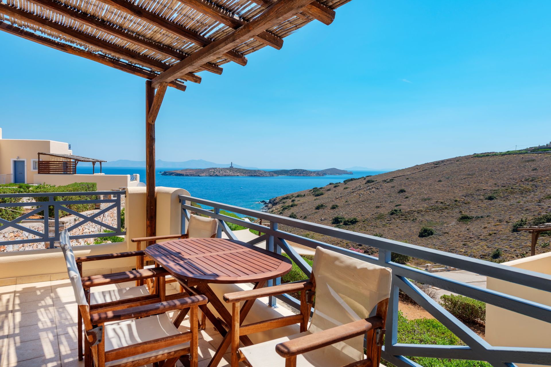 Deluxe Suites Sea View