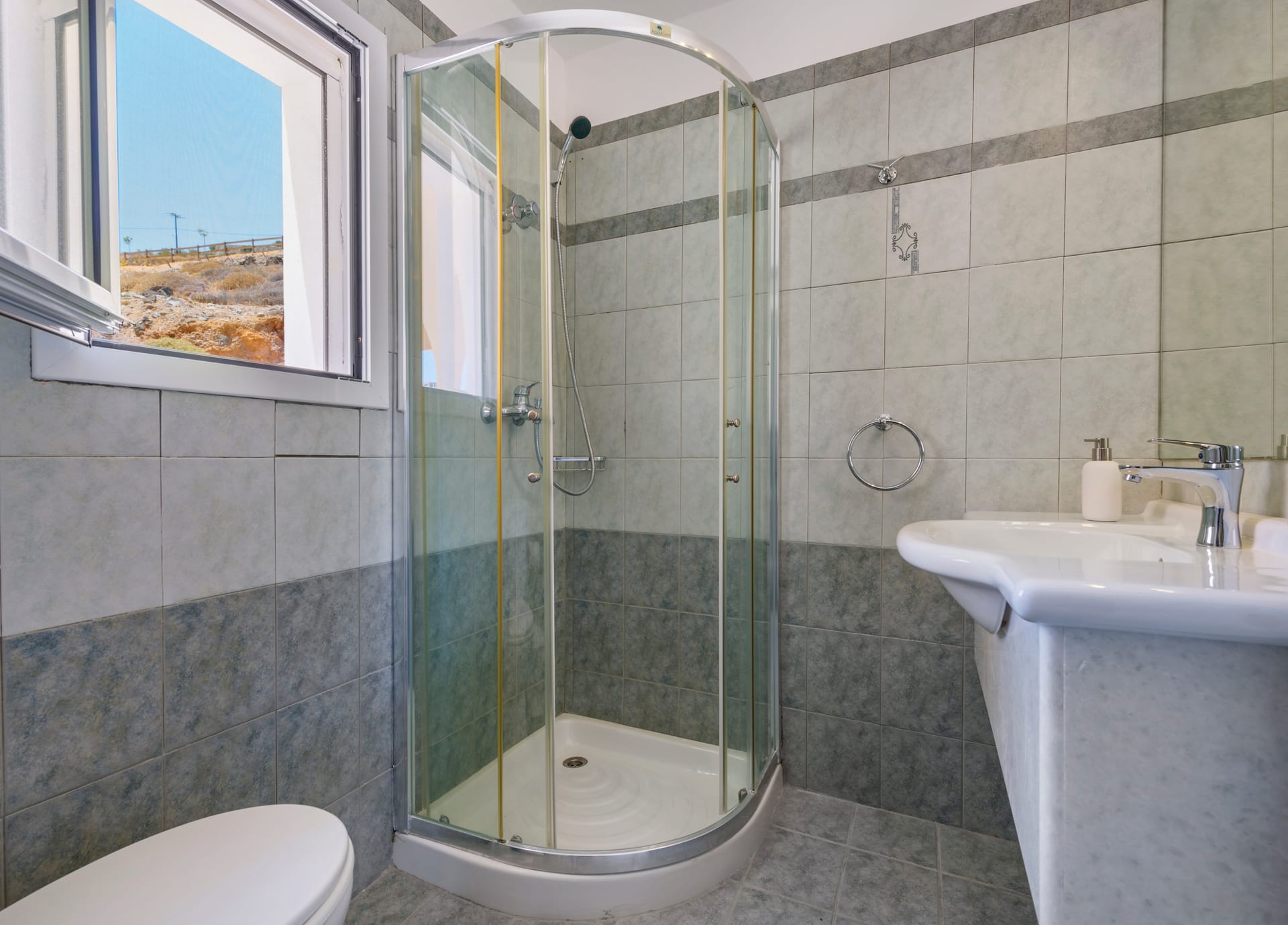 Two Bedroom Family Suite Sea View