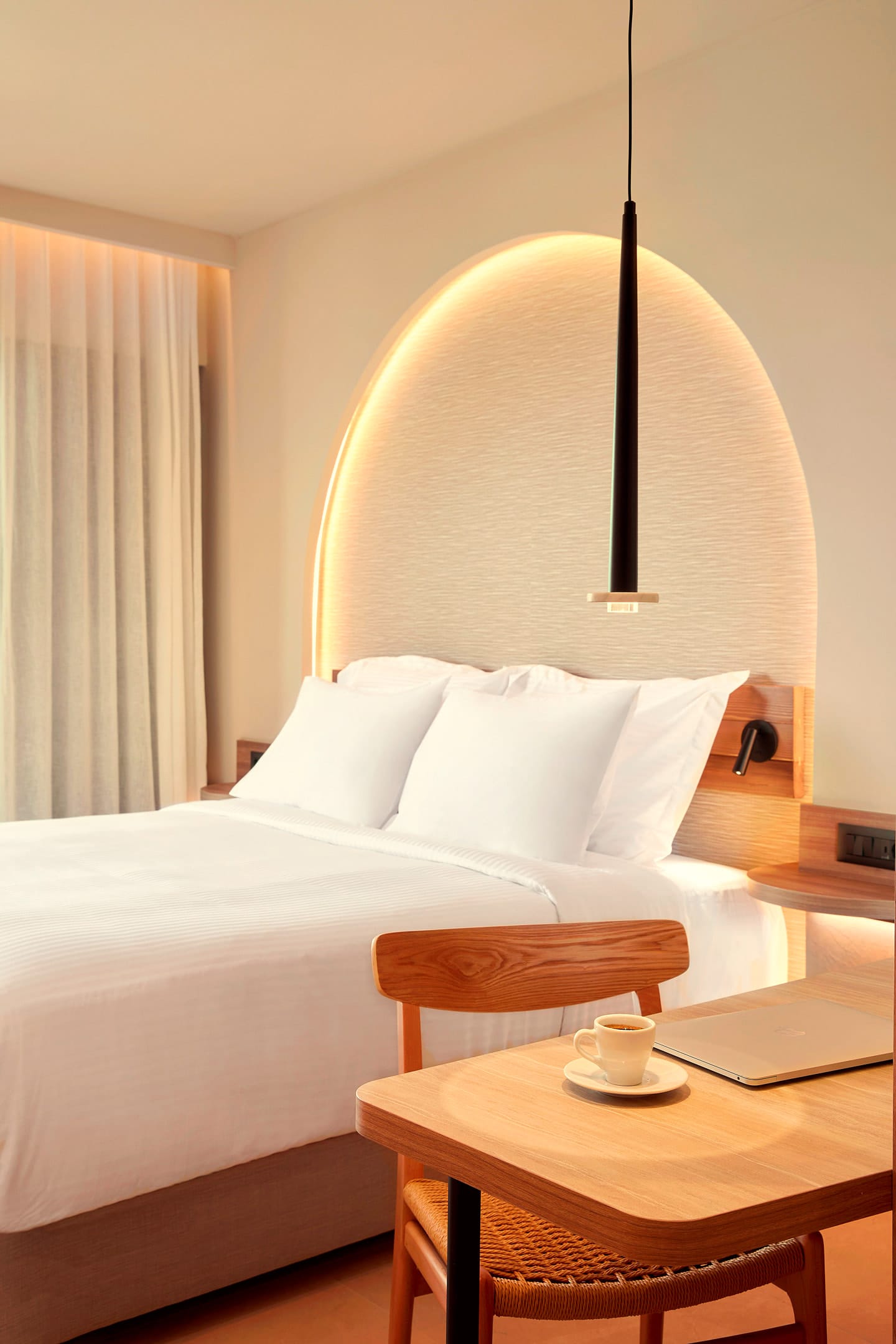Deluxe Comfort Room