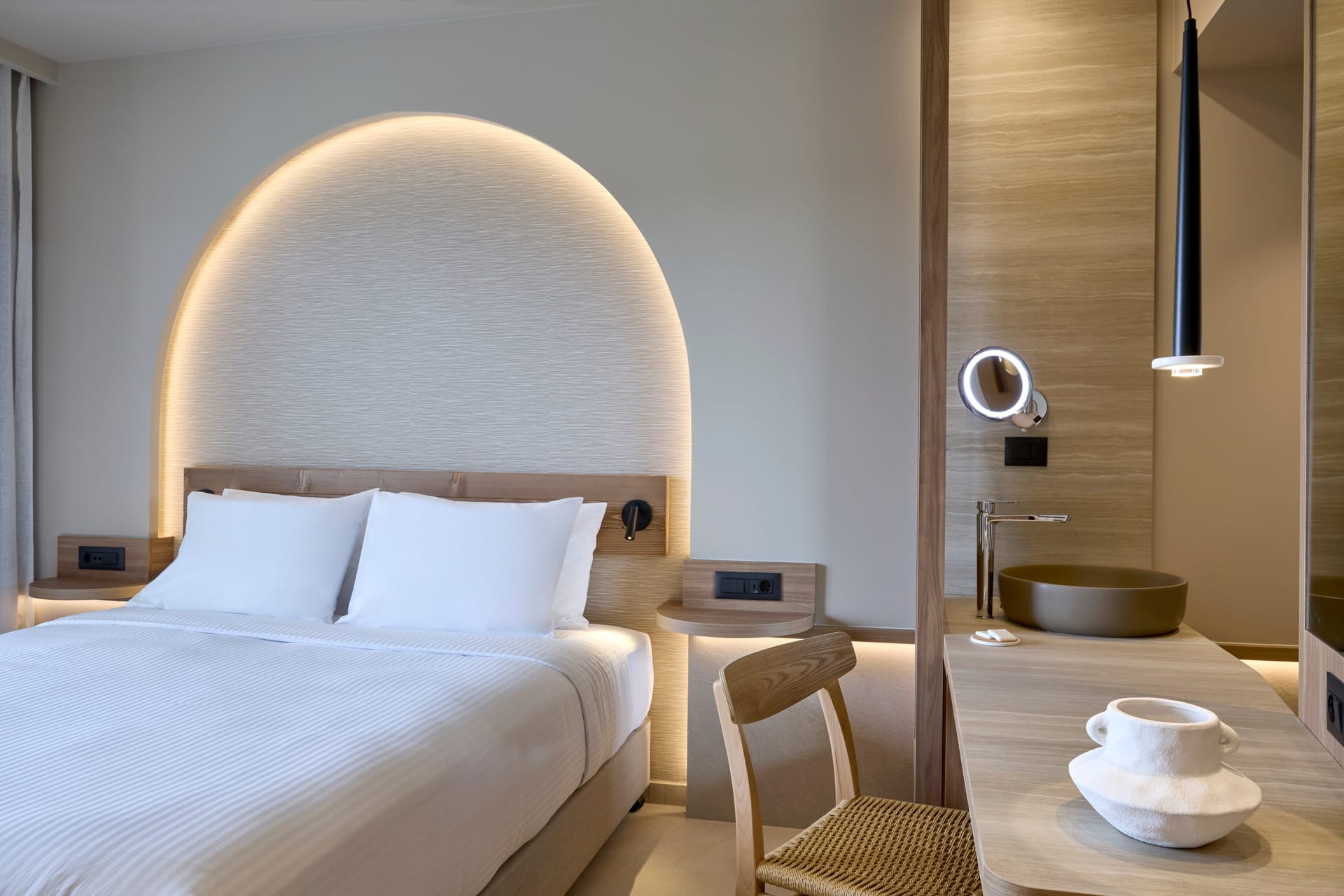 Deluxe Room Side Sea View