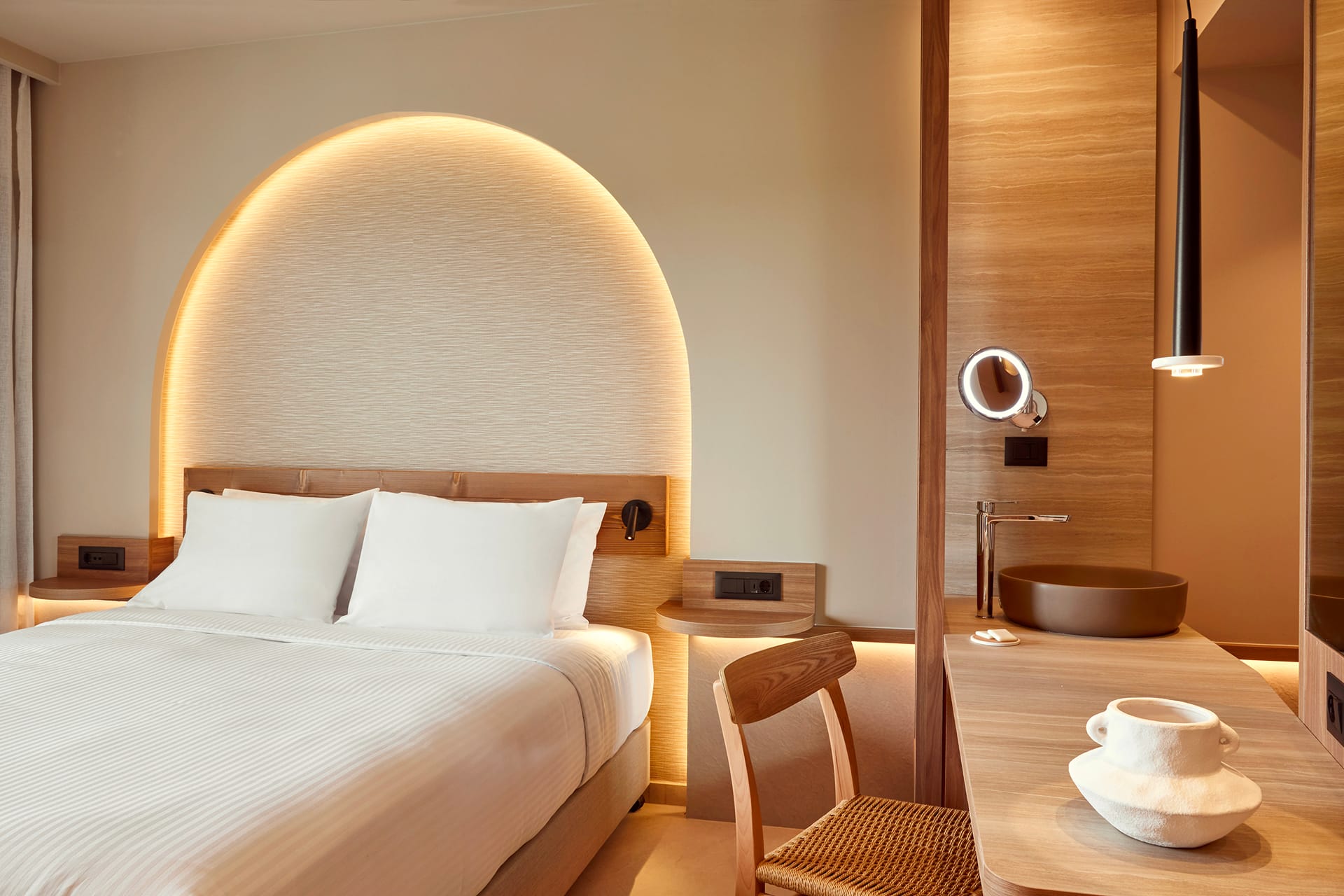 Deluxe Room Side Sea View