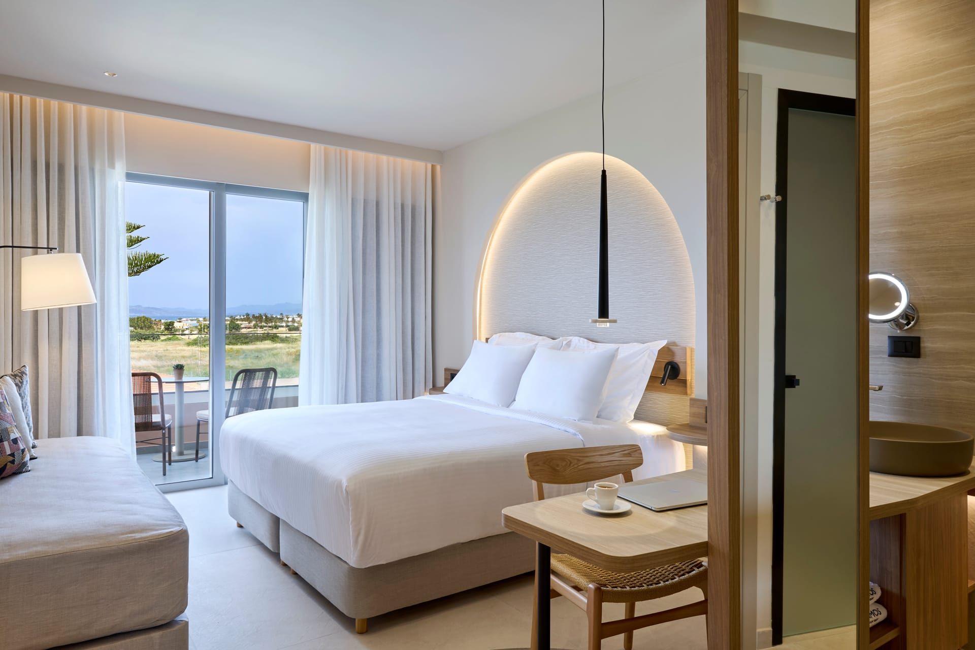 Deluxe Room Sea View