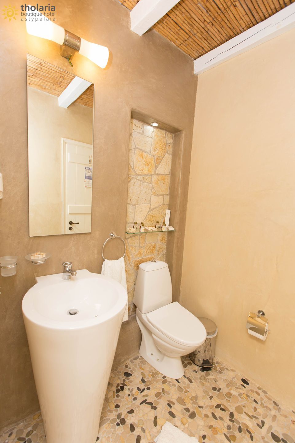 Junior Suite with Outdoor Jacuzzi Imerovigli