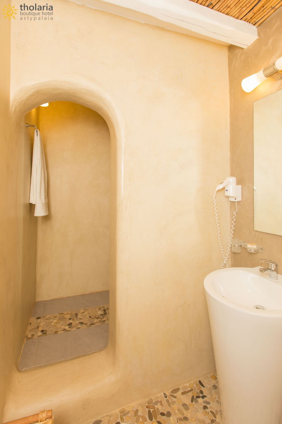 Junior Suite with Outdoor Jacuzzi Imerovigli