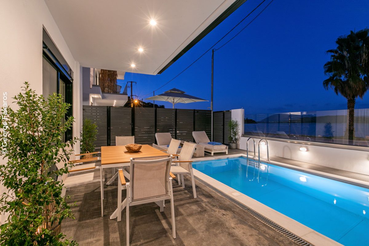 Elegant Apartment with Private Pool