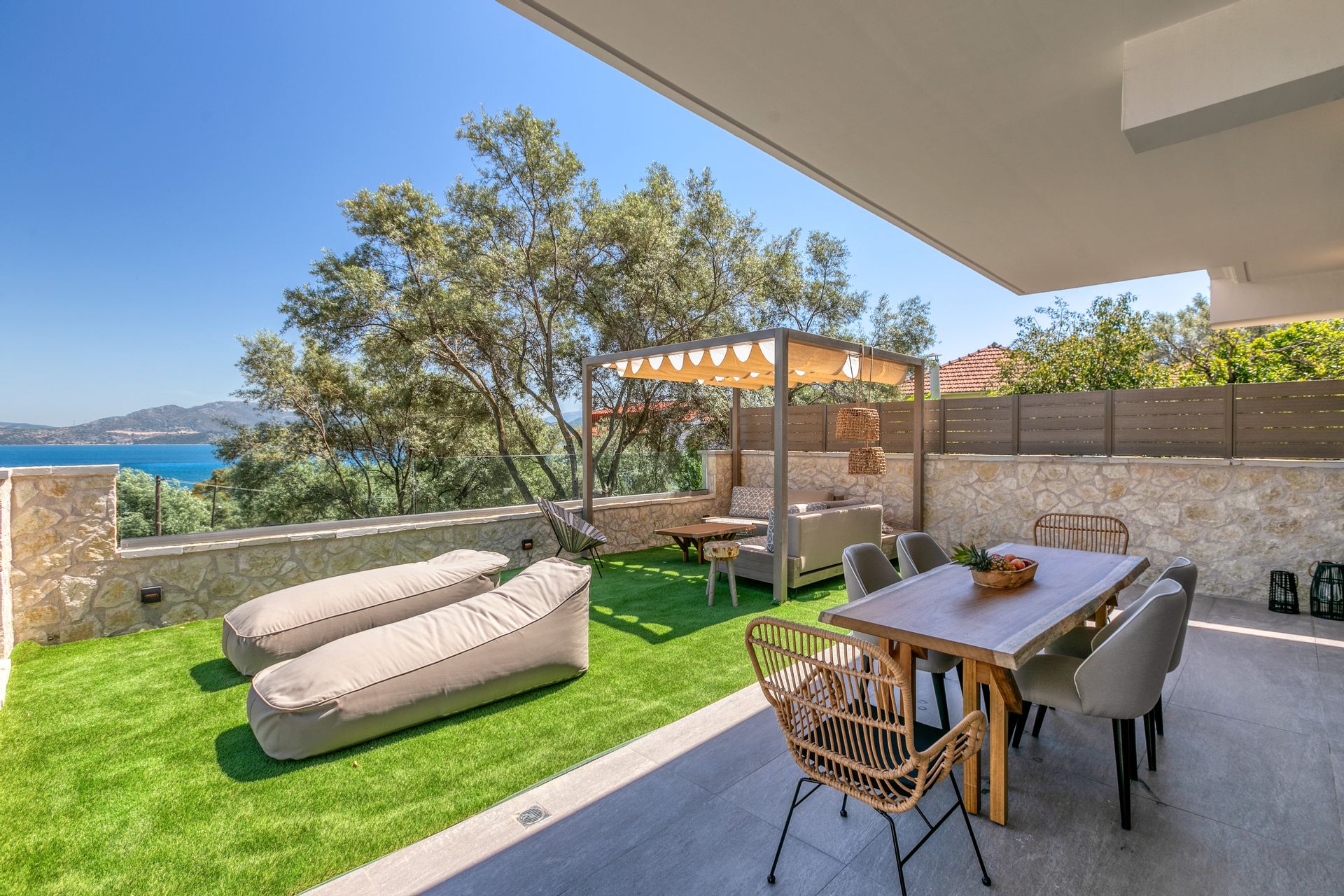 Rosses Villa with Private Pool