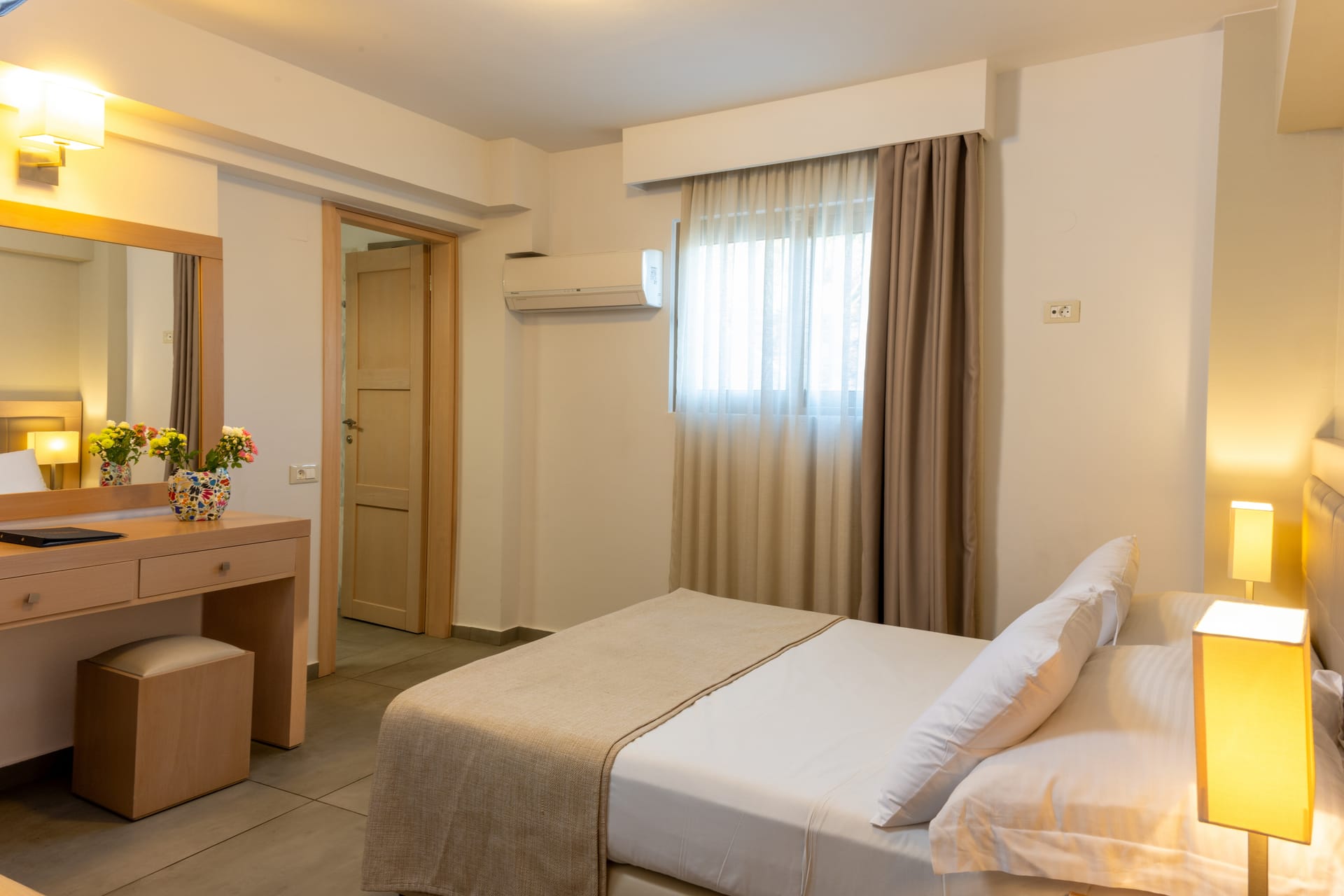 Suite Two Bedroom with Side Sea View &amp; Private Pool