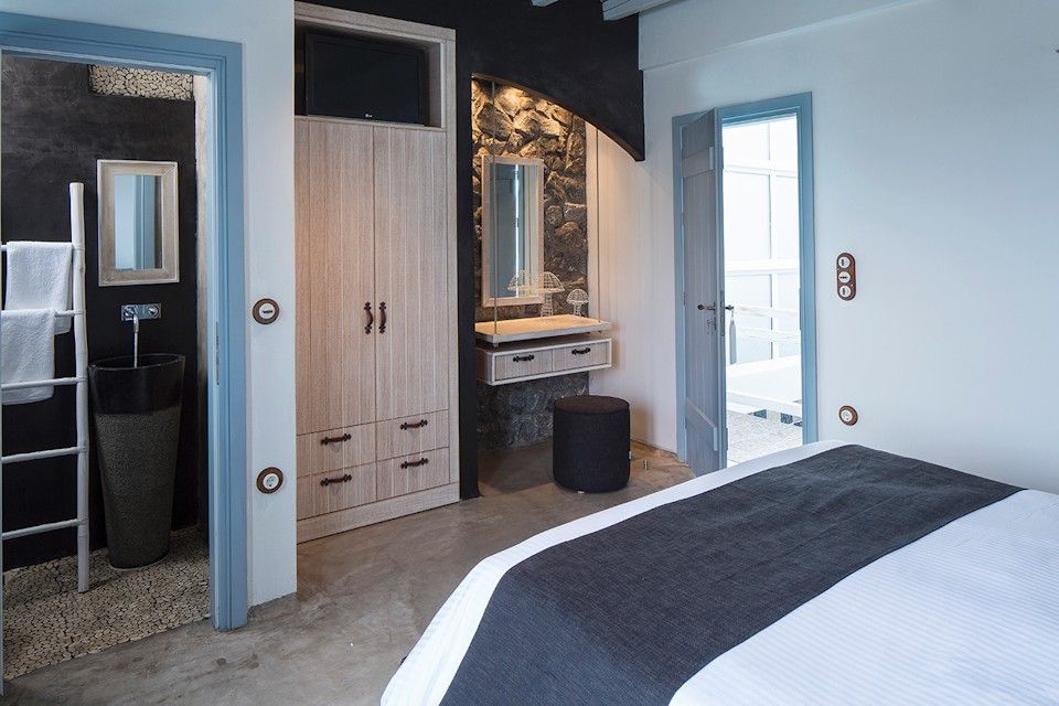 Villa Ble with Outdoor Jacuzzi