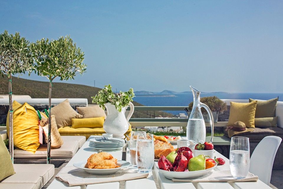 Villa Verde with Outdoor Jacuzzi