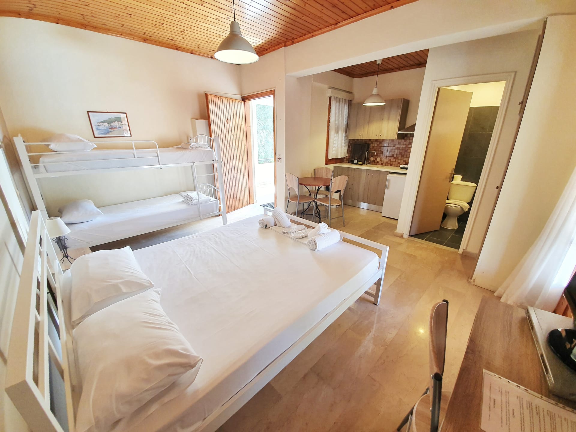 Triple Room with Garden View